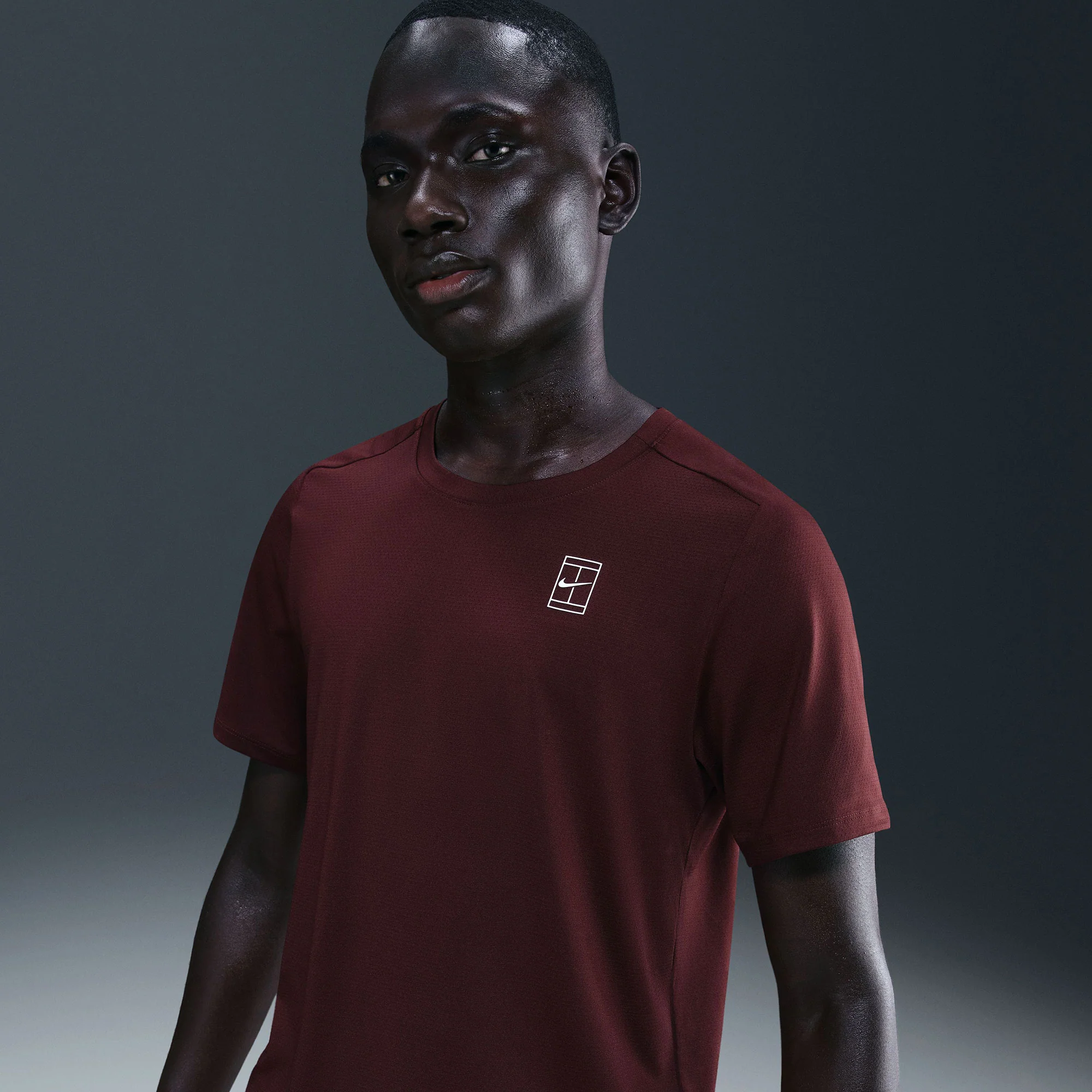 NikeCourt Advantage Men's Dri-FIT Tennis Shirt