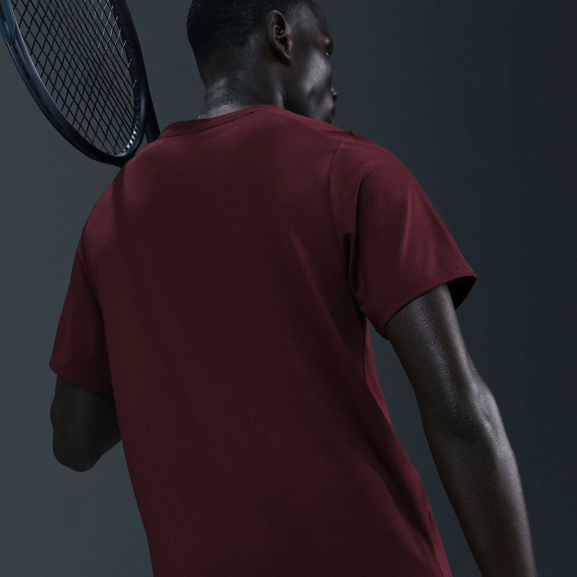 NikeCourt Advantage Men's Dri-FIT Tennis Shirt - Image 2