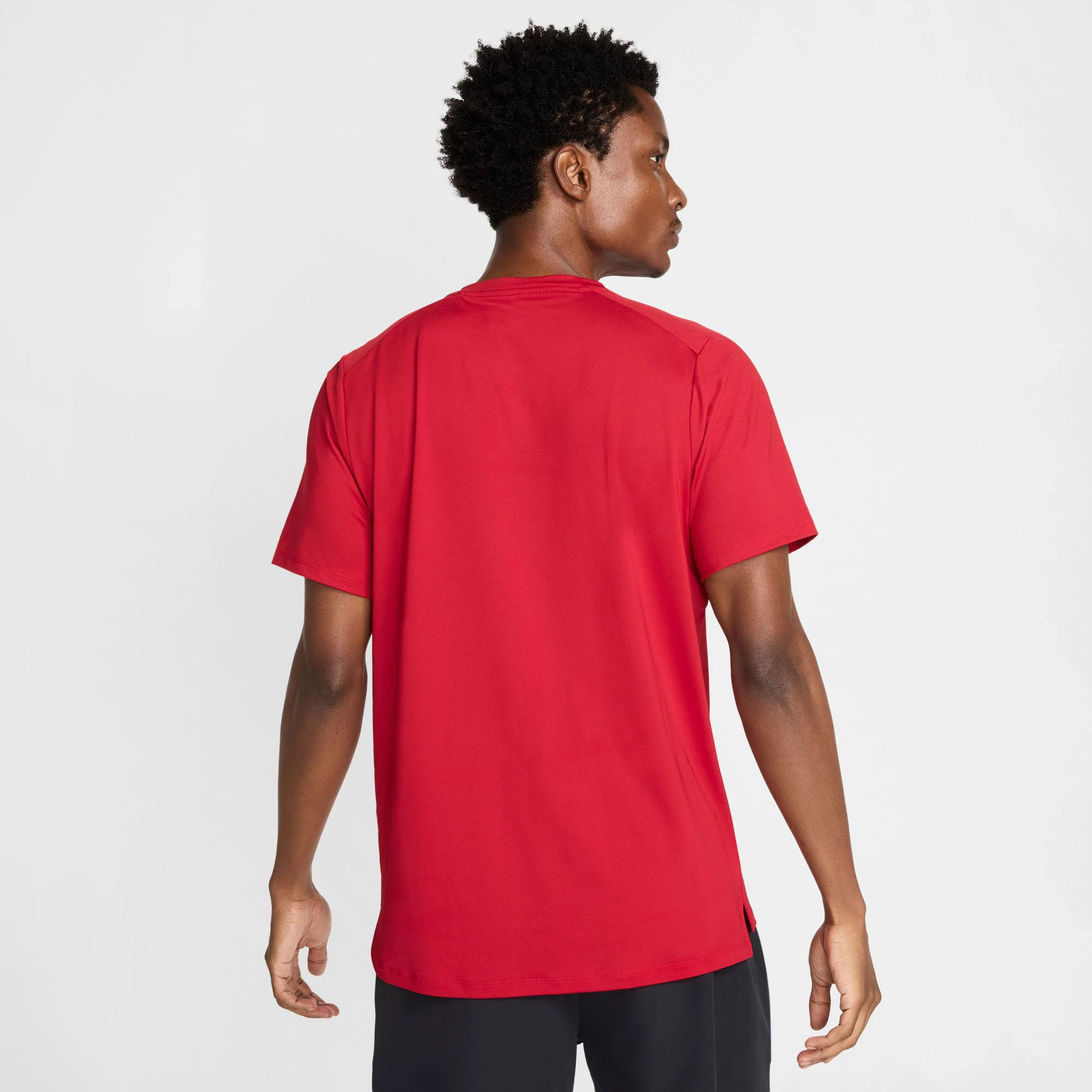 NikeCourt Advantage Men's Dri-FIT Tennis Shirt - Image 2