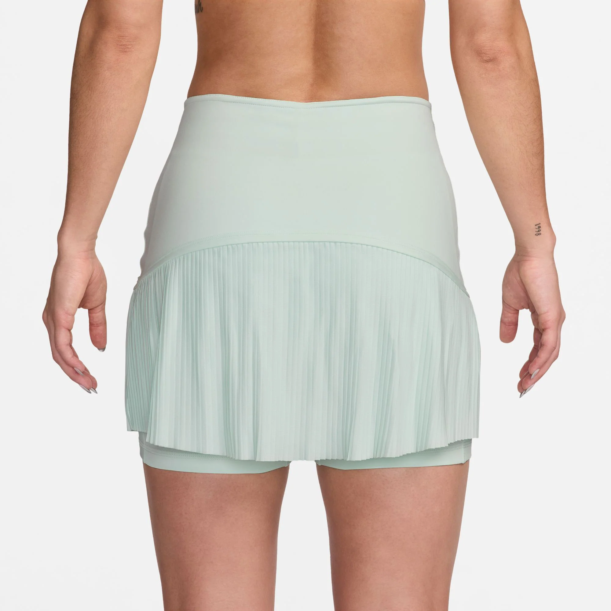 NikeCourt Advantage Women's Dri-FIT Pleated Tennis Skirt - Image 2