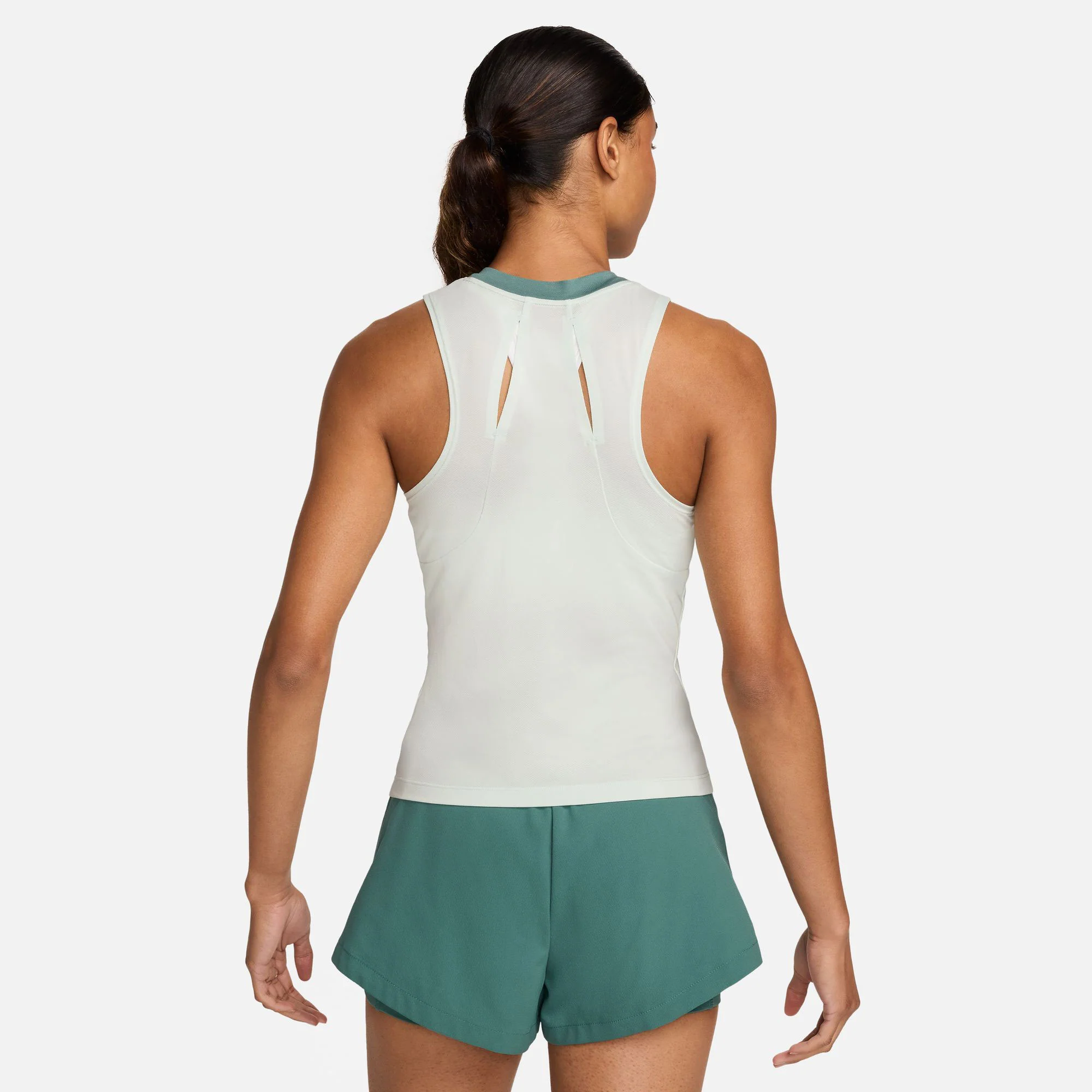 NikeCourt Advantage Women's Dri-FIT Tennis Tank - Image 2