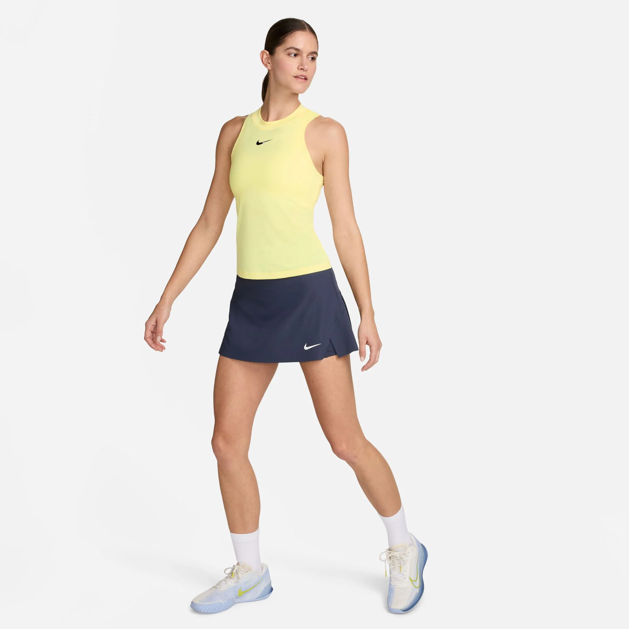 NikeCourt Advantage Women's Dri-FIT Tennis Tank - Image 6