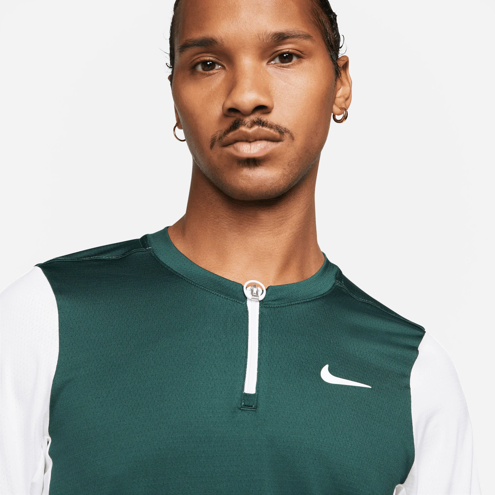 NikeCourt Dri-FIT Advantage Men's Half-Zip Tennis Shirt - Image 3