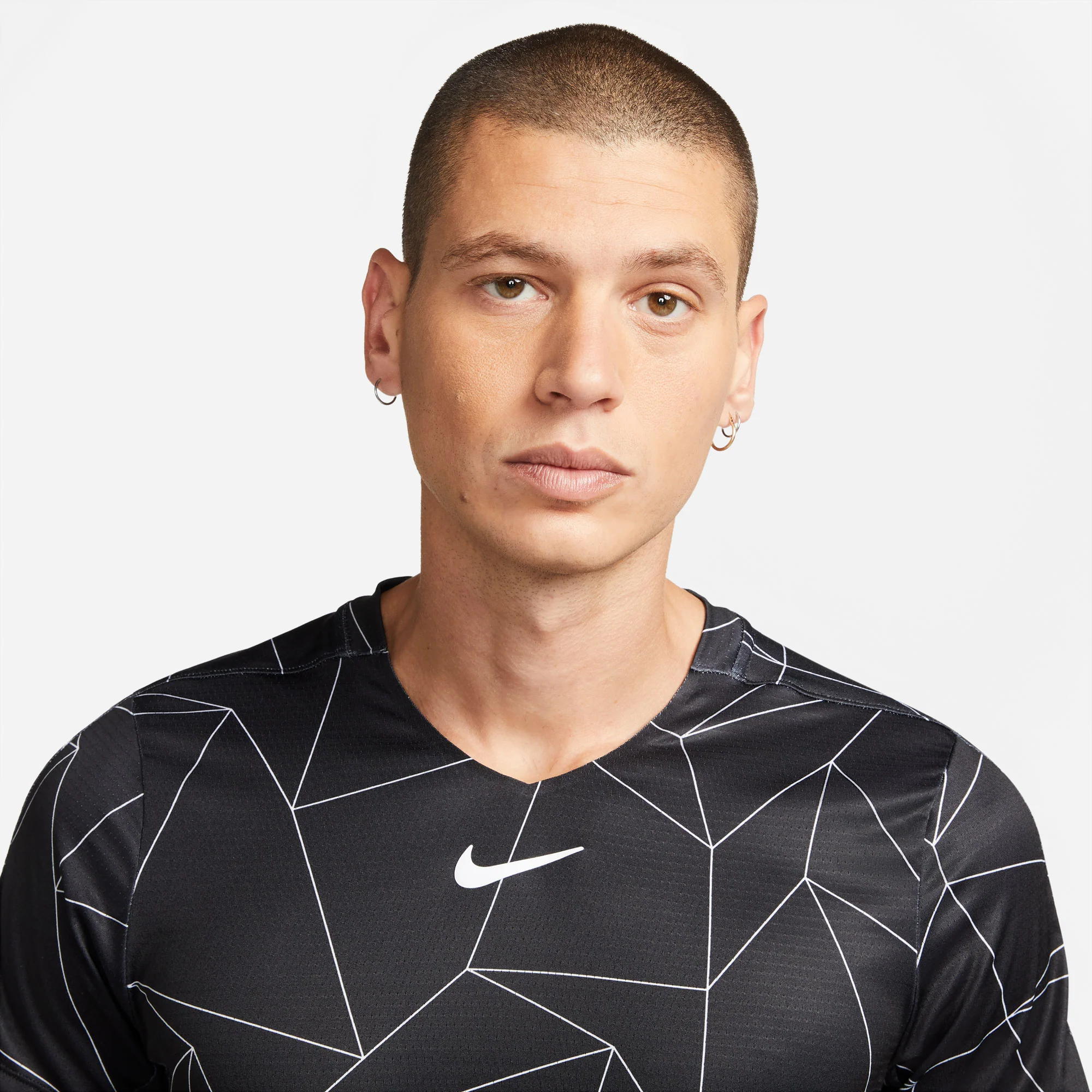 NikeCourt Dri-FIT Advantage Men's Printed Tennis Shirt - Image 4