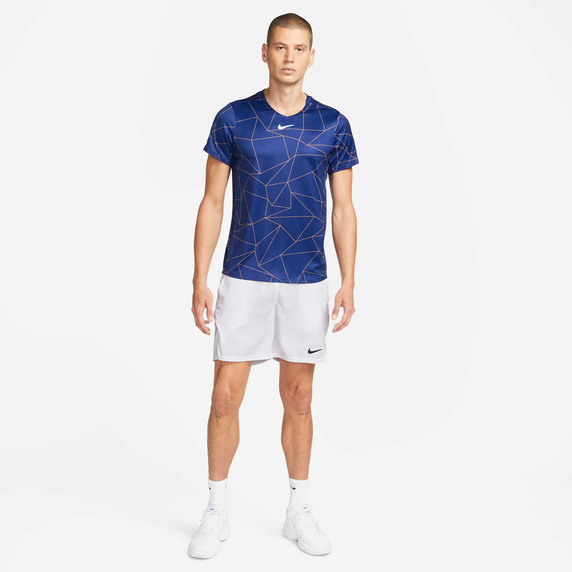 NikeCourt Dri-FIT Advantage Men's Printed Tennis Shirt - Image 3