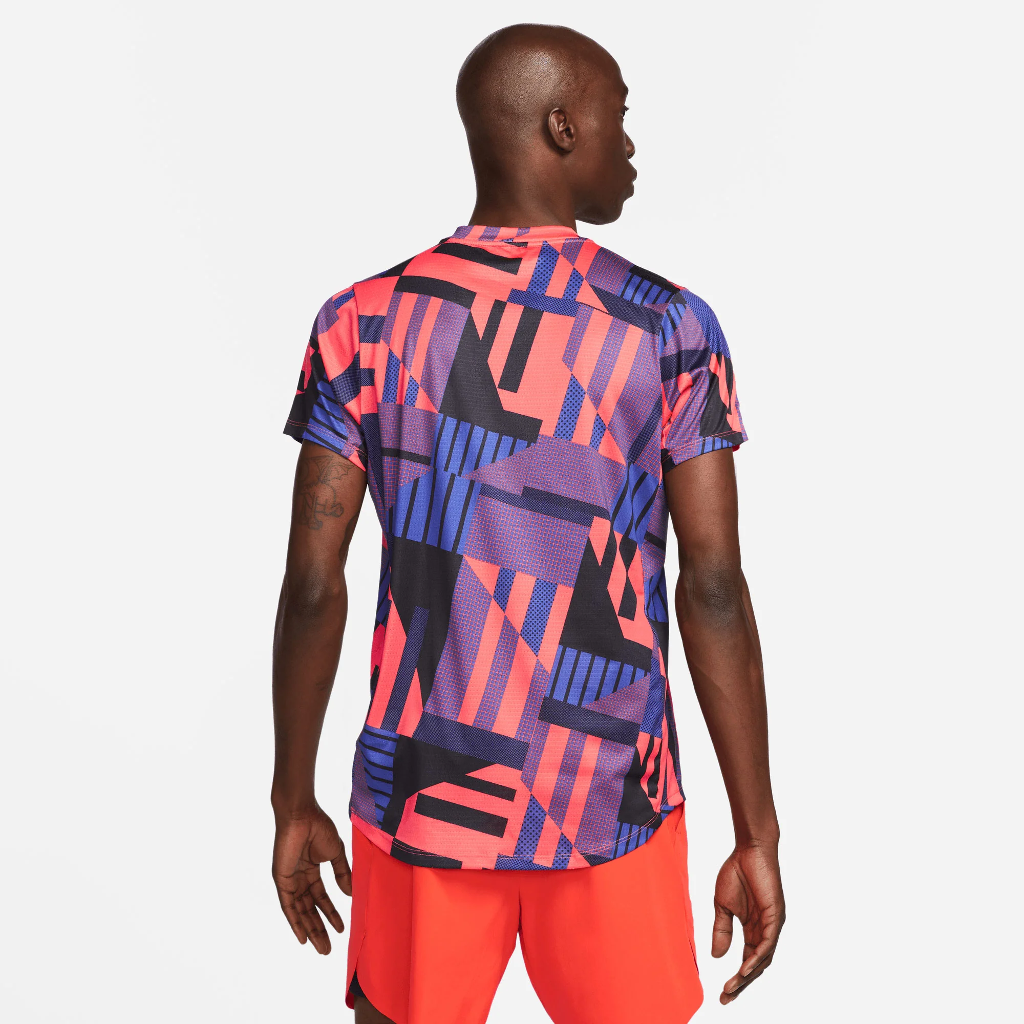 NikeCourt Dri-FIT Advantage Men's Printed Tennis Shirt - Image 2