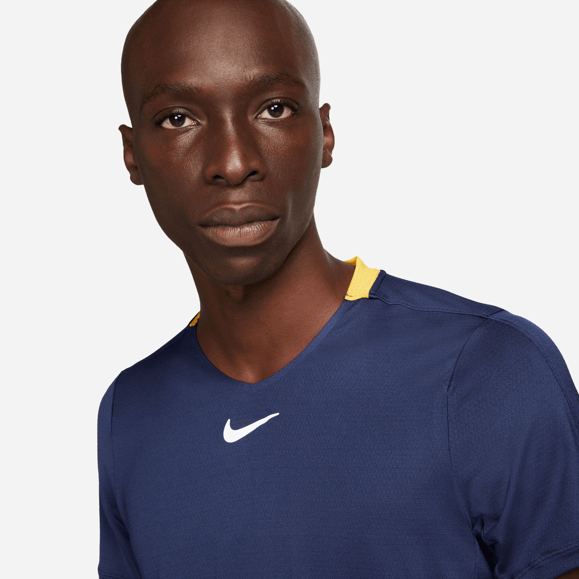NikeCourt Dri-FIT Advantage Men's Tennis Shirt - Image 3