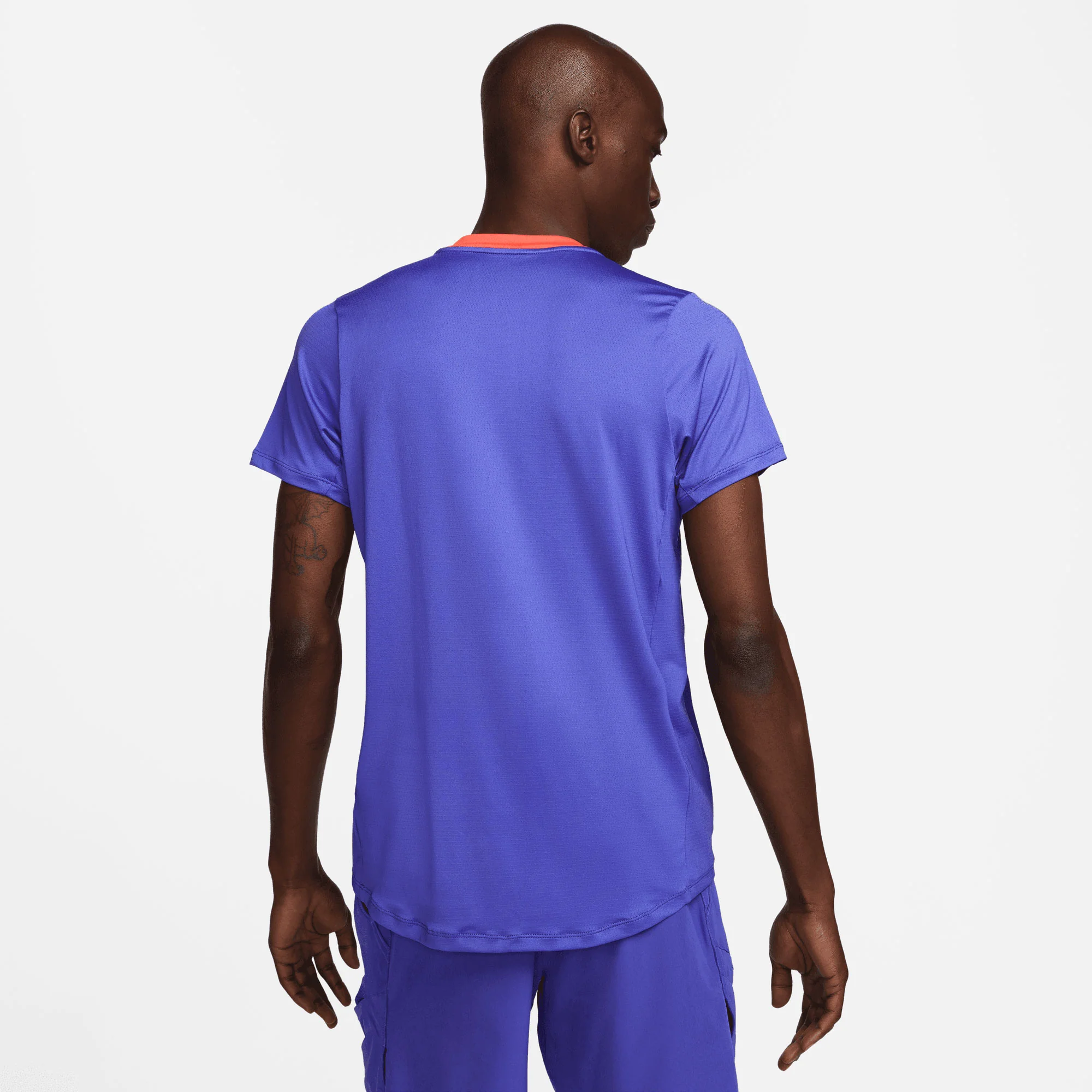 NikeCourt Dri-FIT Advantage Men's Tennis Shirt - Image 2