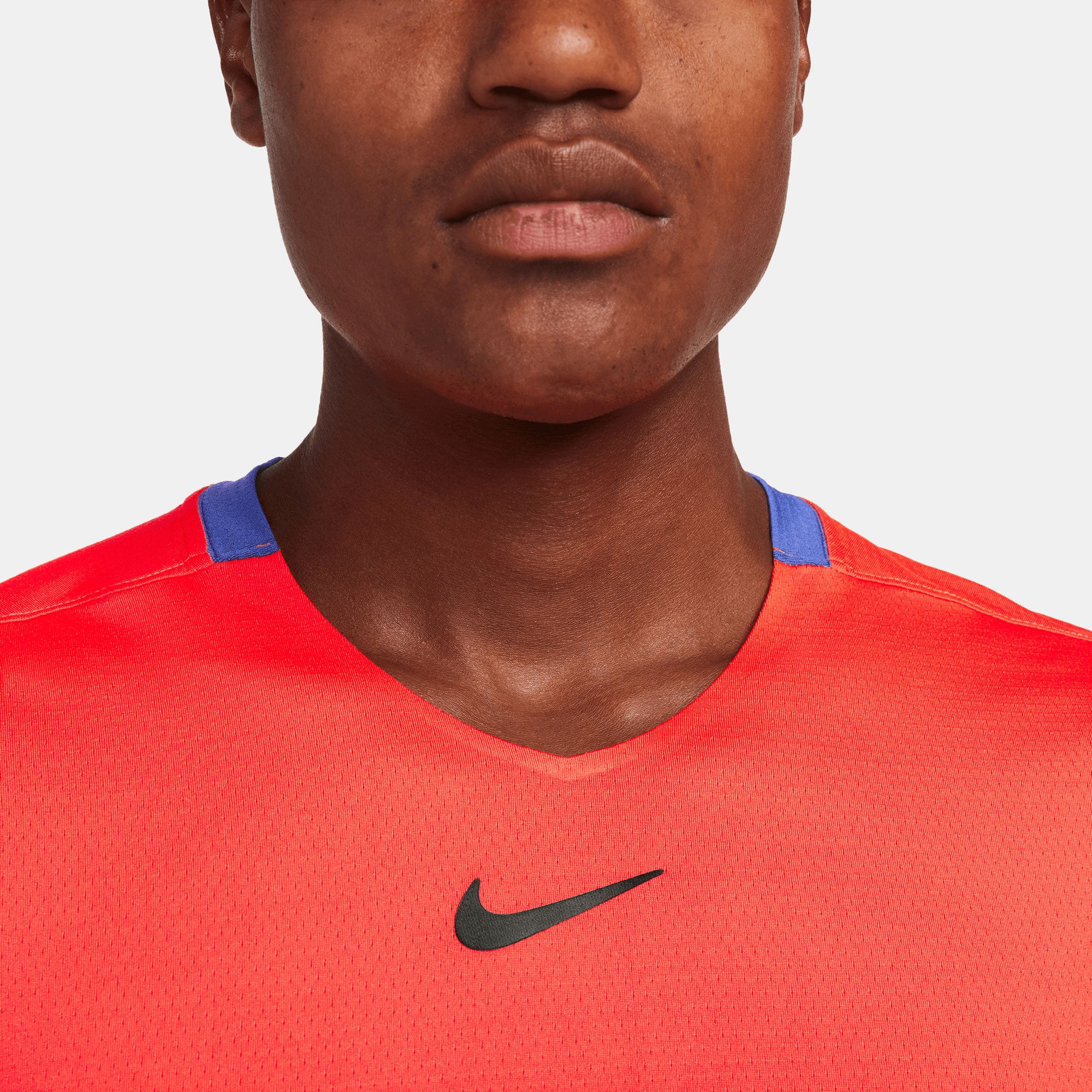 NikeCourt Dri-FIT Advantage Men's Tennis Shirt - Image 3