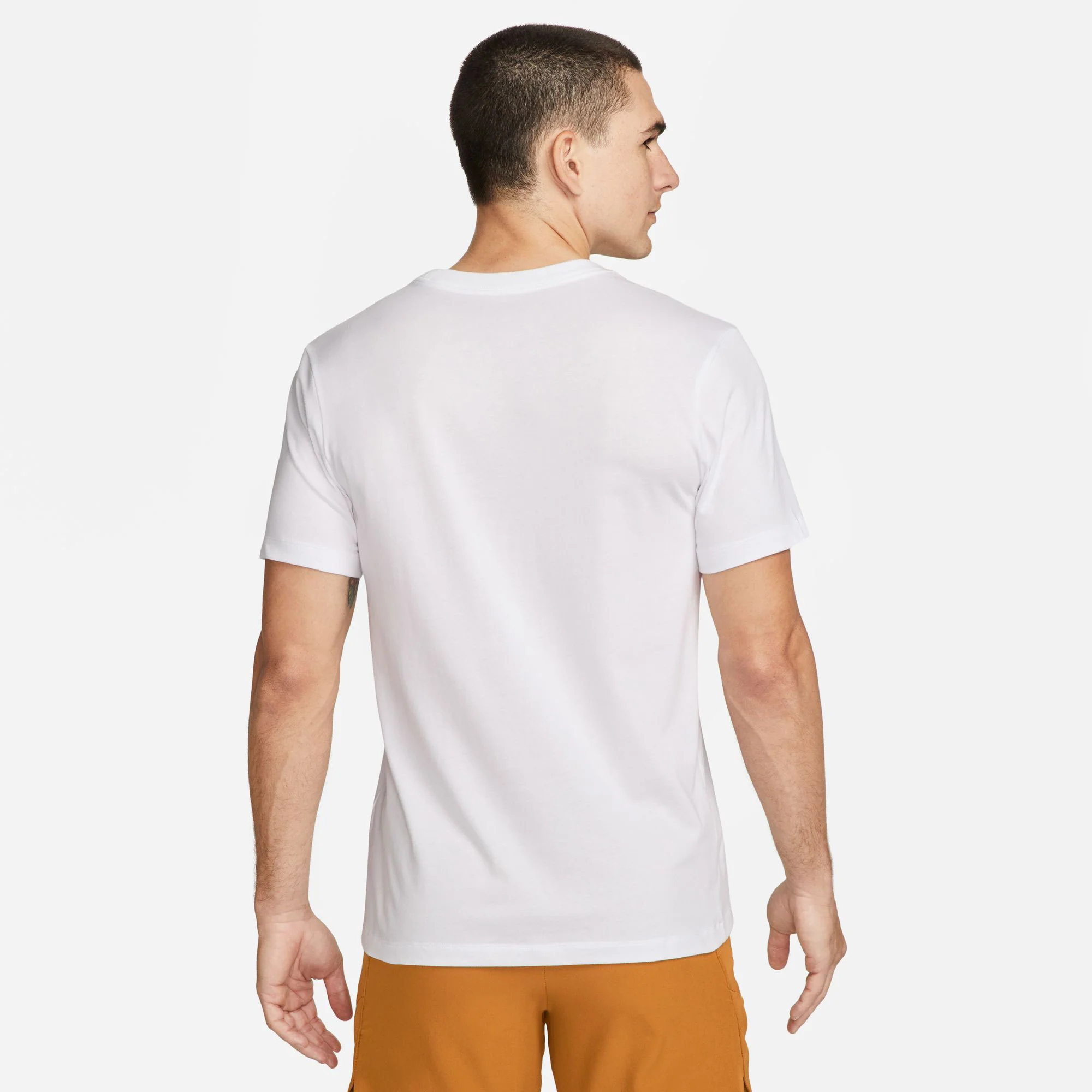 NikeCourt Dri-FIT Court Men's Tennis T-Shirt - Image 2