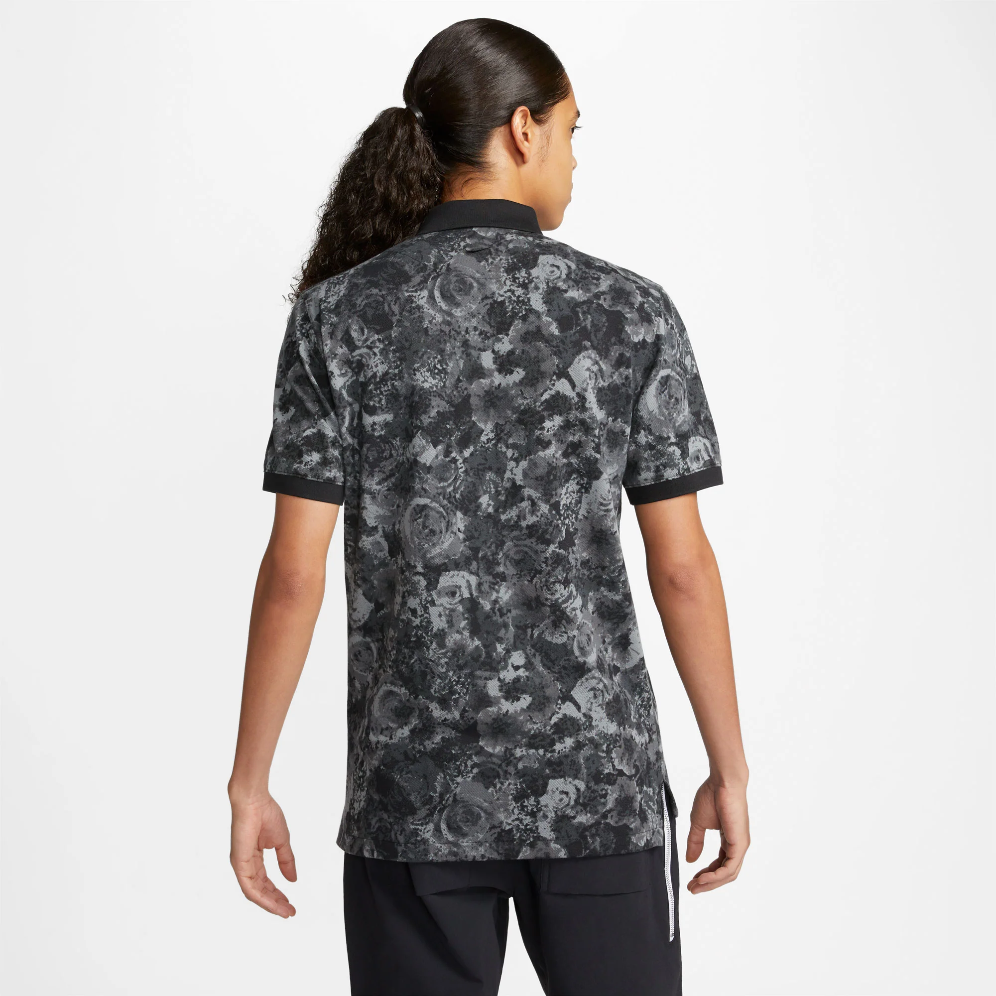 NikeCourt Dri-FIT Heritage London Men's Printed Tennis Polo - Image 2