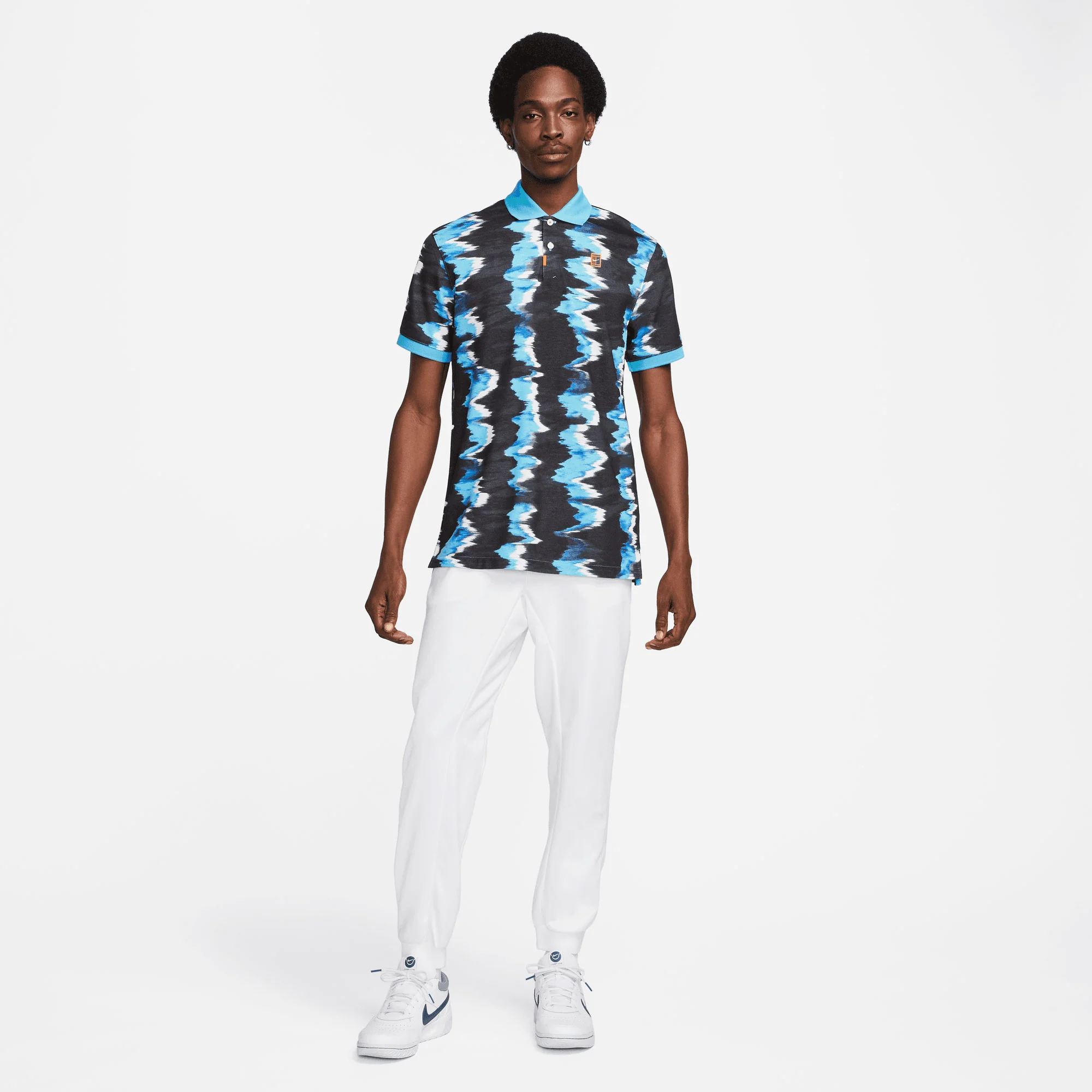 NikeCourt Dri-FIT Heritage Men's Slim-Fit Printed Tennis Polo - Image 8