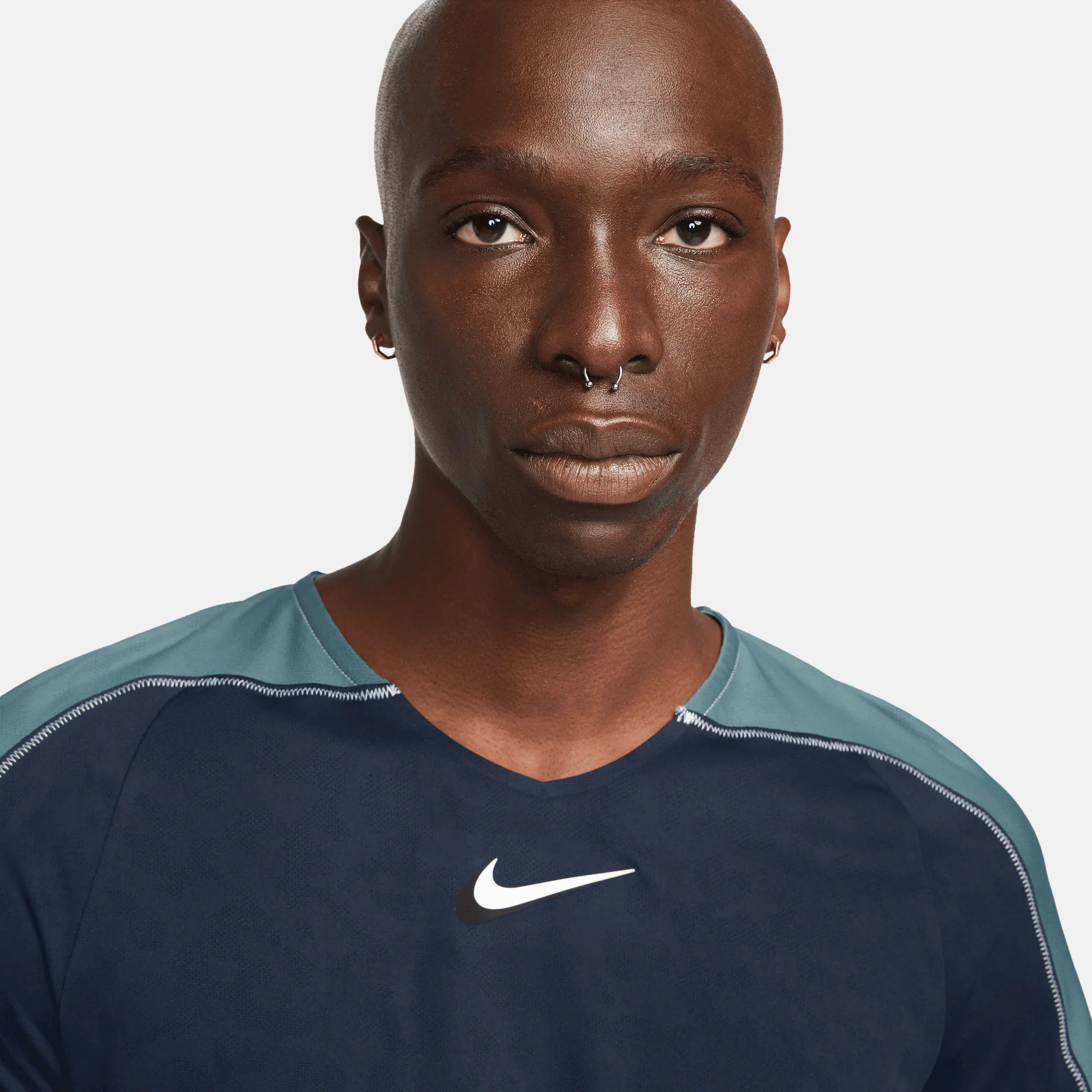NikeCourt Dri-FIT Slam Paris Men's Tennis Shirt - Image 3
