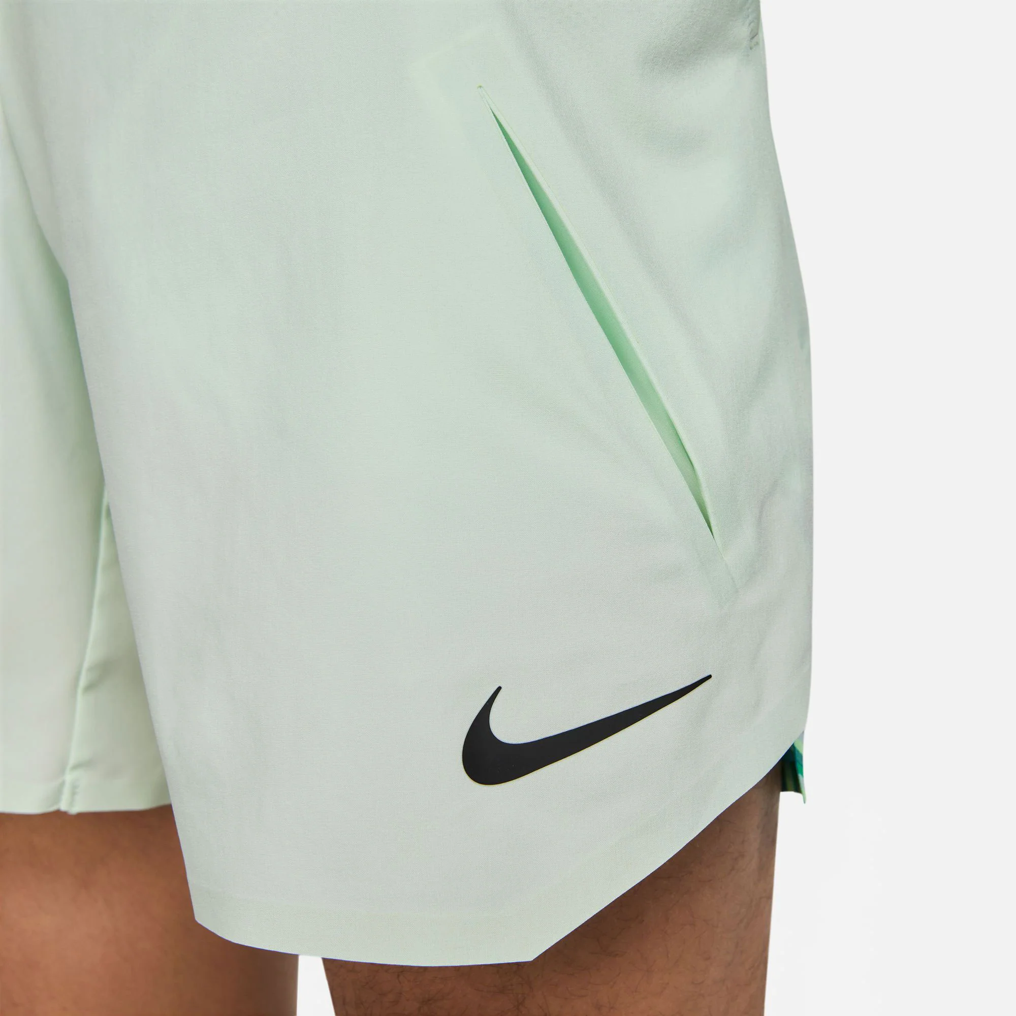 NikeCourt Dri-FIT Slam Paris Men's Tennis Shorts - Image 5
