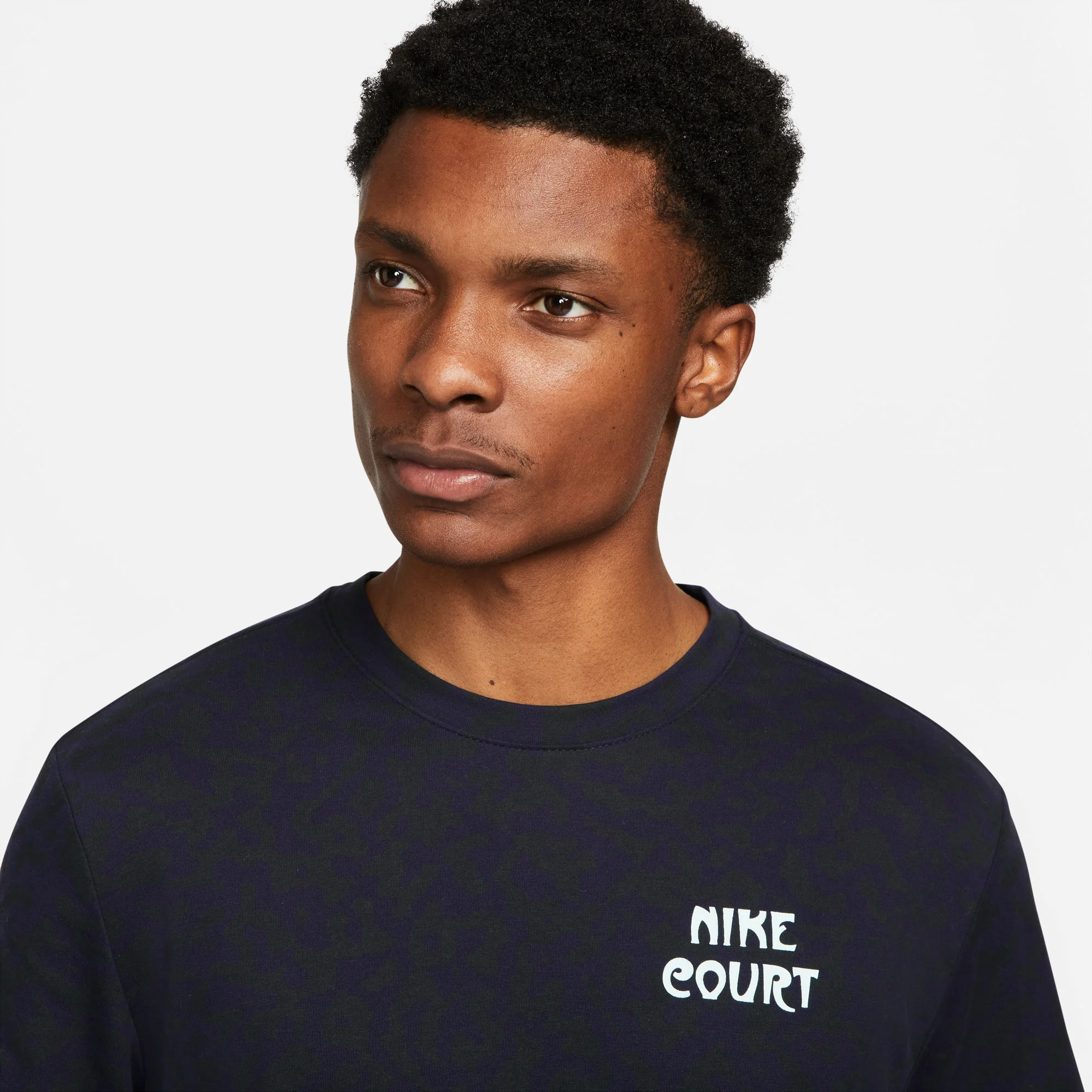 NikeCourt Dri-FIT Slam Paris Men's Tennis T-Shirt - Image 3