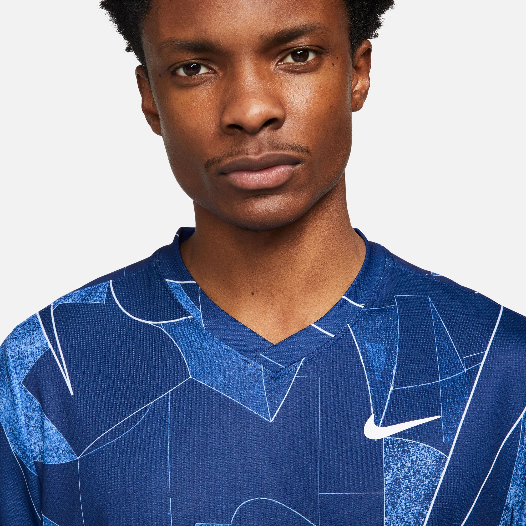NikeCourt Dri-FIT Victory Men's Printed Tennis Shirt - Image 4