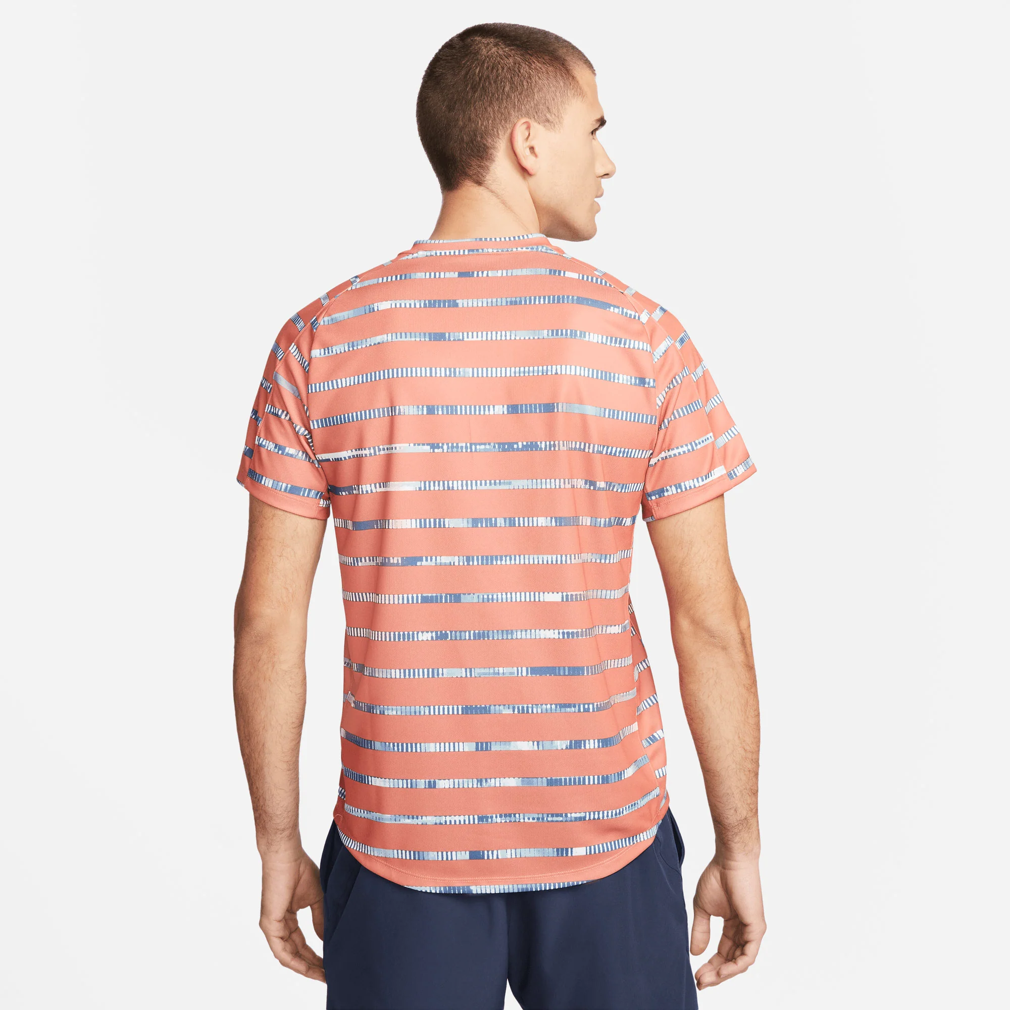 NikeCourt Dri-FIT Victory Men's Printed Tennis Shirt - Image 2