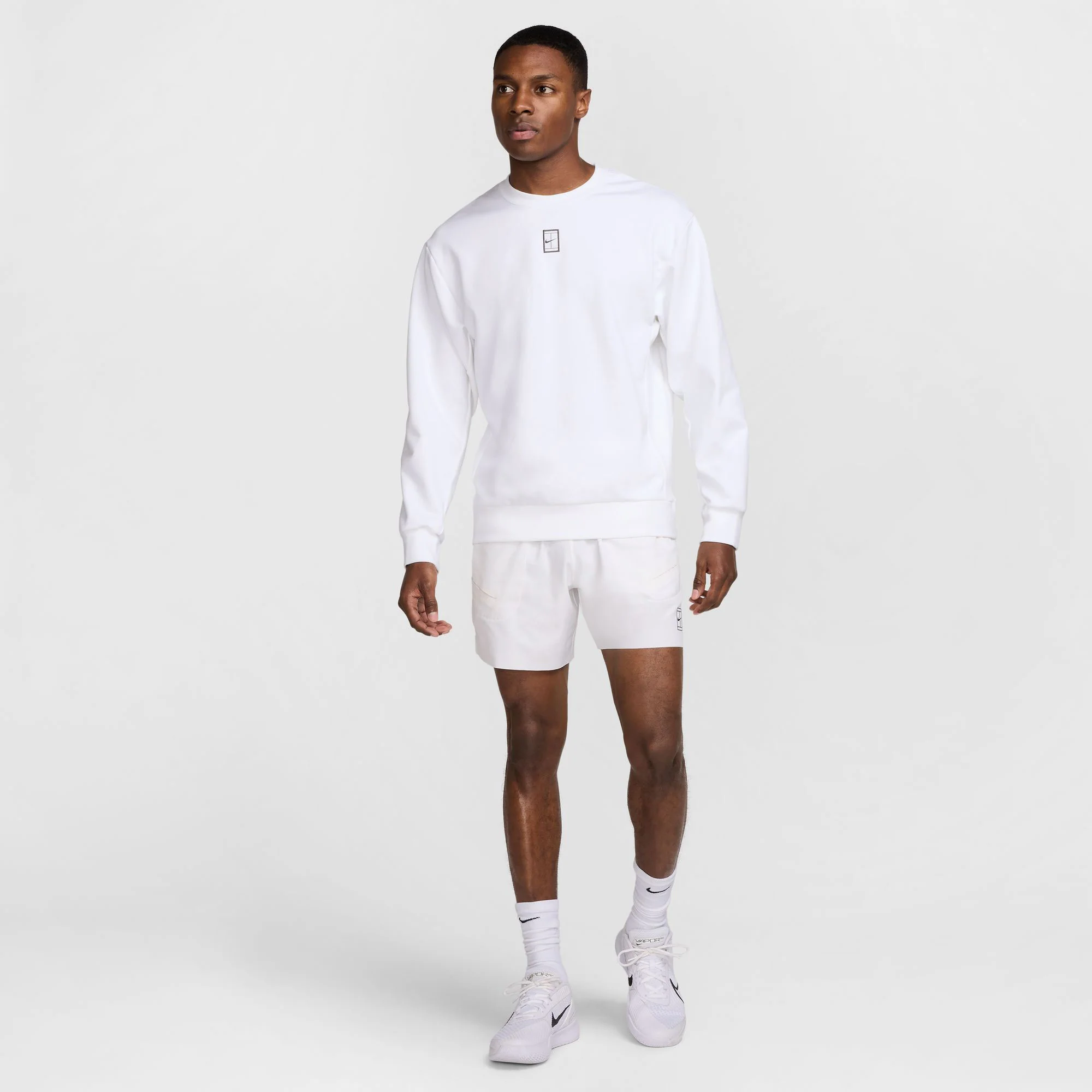 NikeCourt Heritage Men's Dri-FIT Fleece Tennis Sweater - Image 5