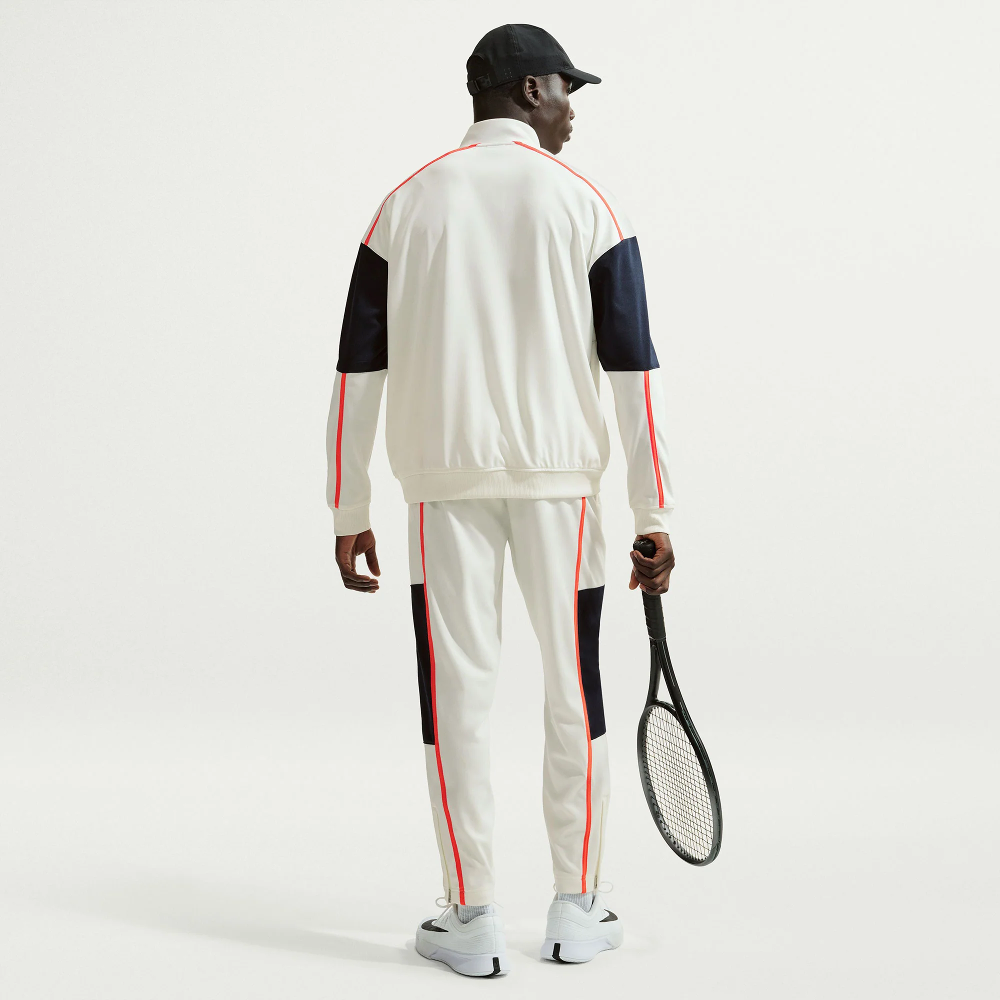 NikeCourt Heritage Men's Dri-FIT Tennis Jacket - Image 5