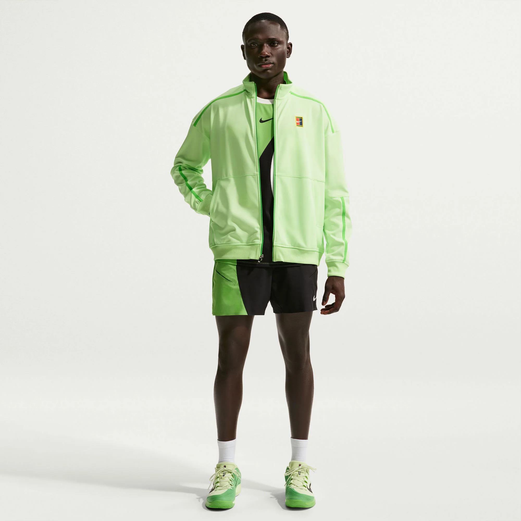 NikeCourt Heritage Men's Dri-FIT Tennis Jacket - Image 4