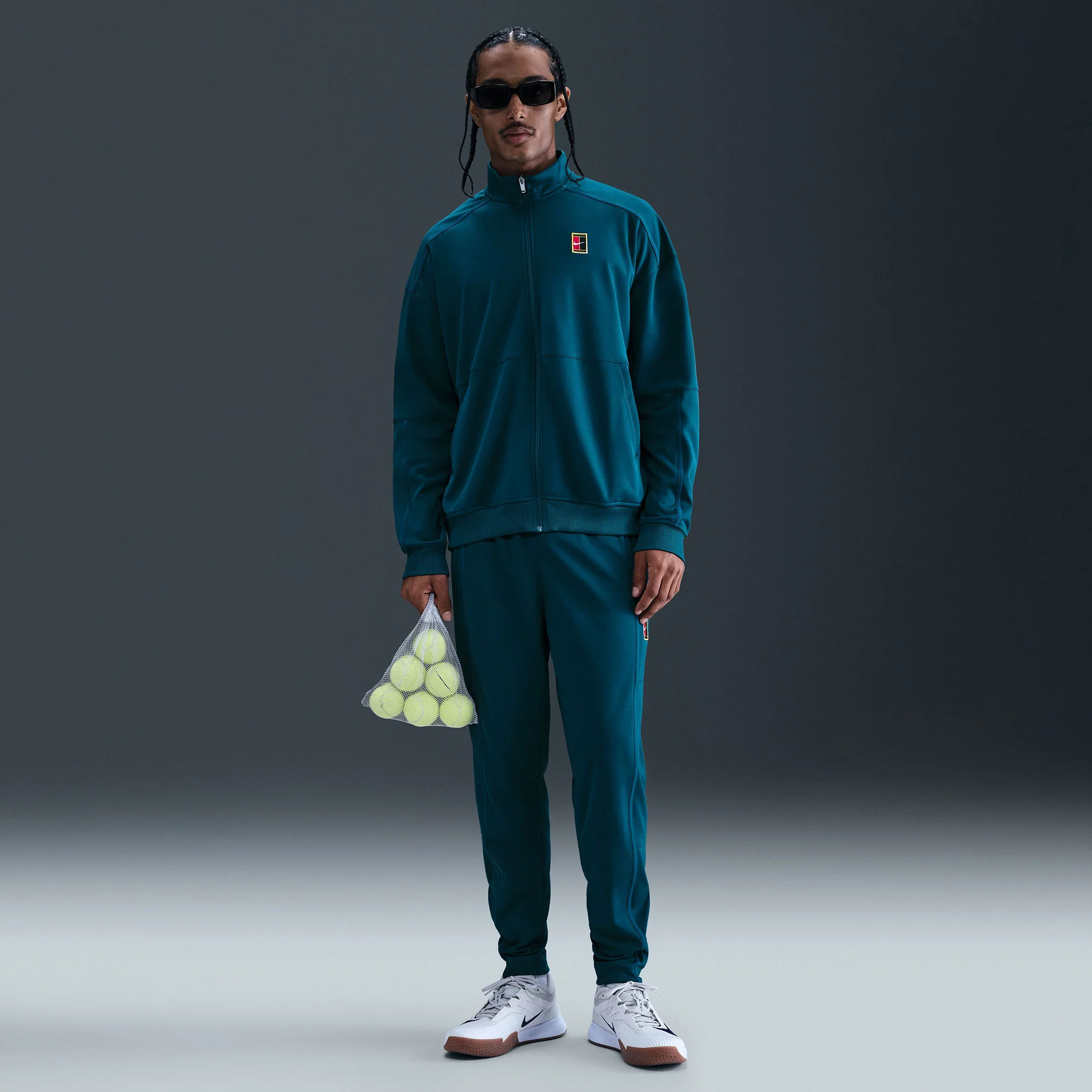 NikeCourt Heritage Men's Dri-FIT Tennis Jacket - Image 4