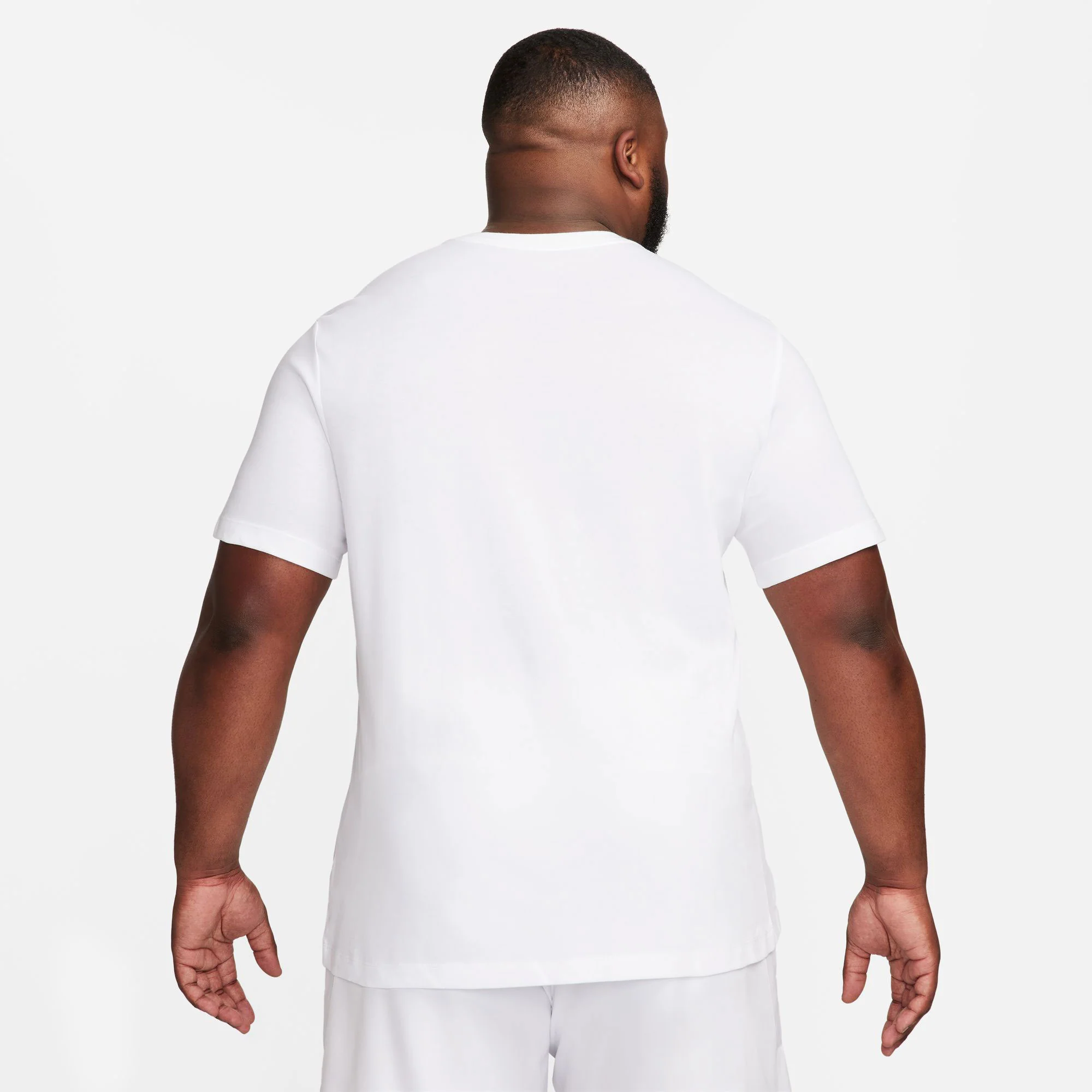 NikeCourt Heritage Men's Dri-FIT Tennis T-Shirt - Image 2