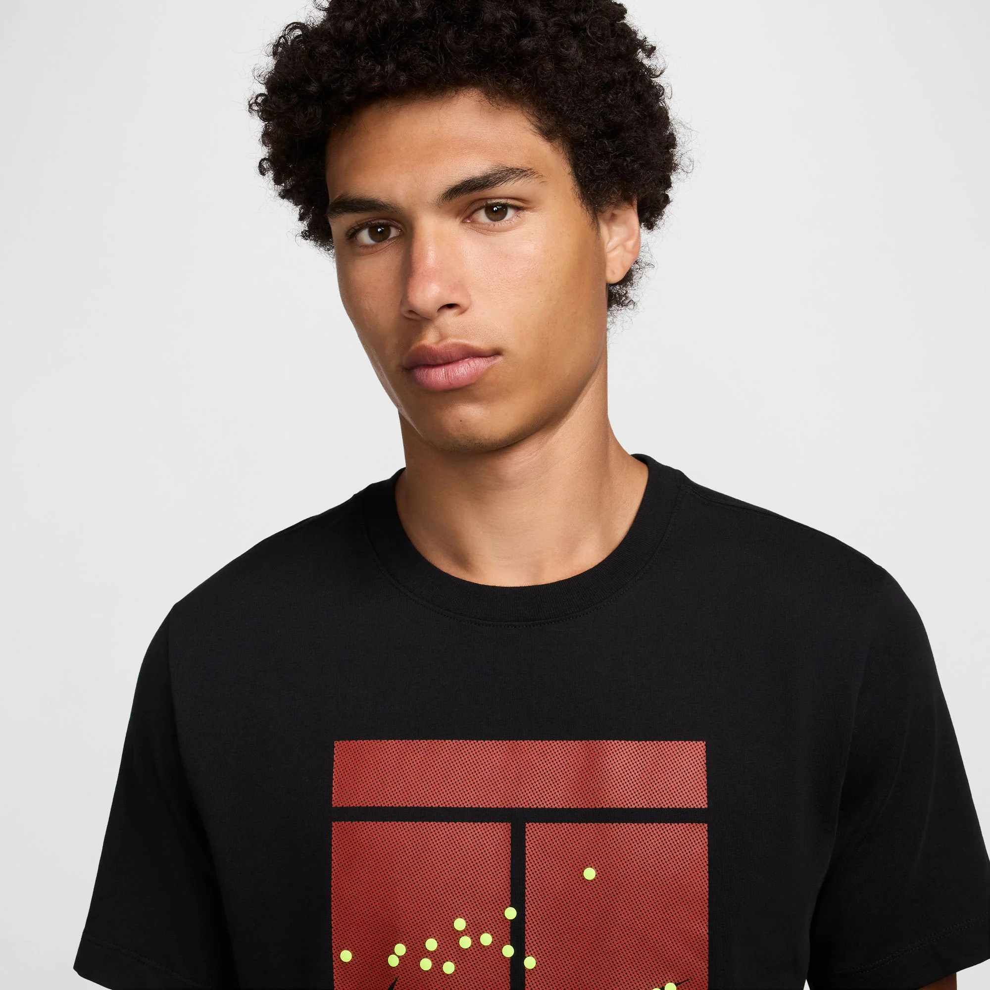 NikeCourt Heritage Men's Dri-FIT Tennis T-Shirt - Image 3