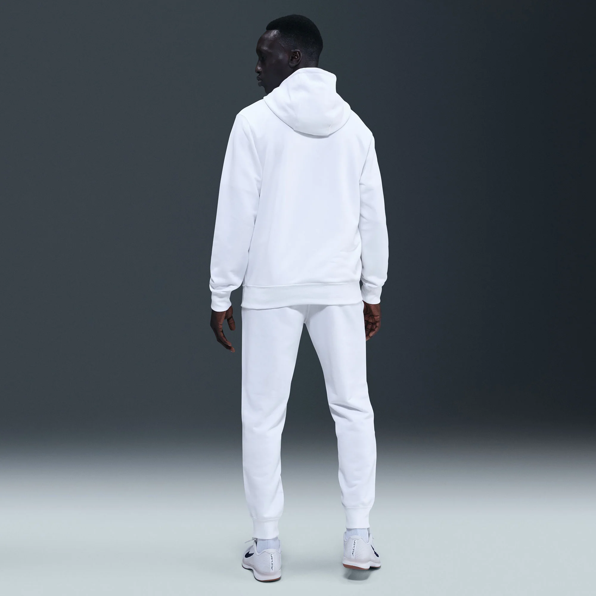 NikeCourt Heritage Men's Fleece Tennis Hoodie - Image 5