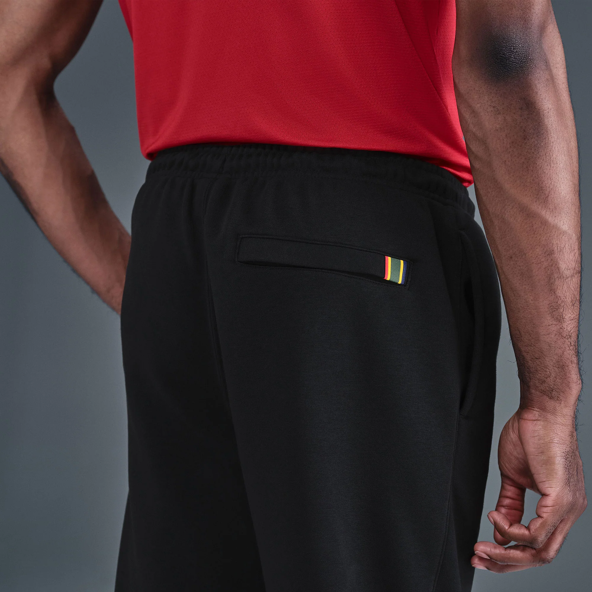 NikeCourt Heritage Men's Fleece Tennis Pants - Image 4