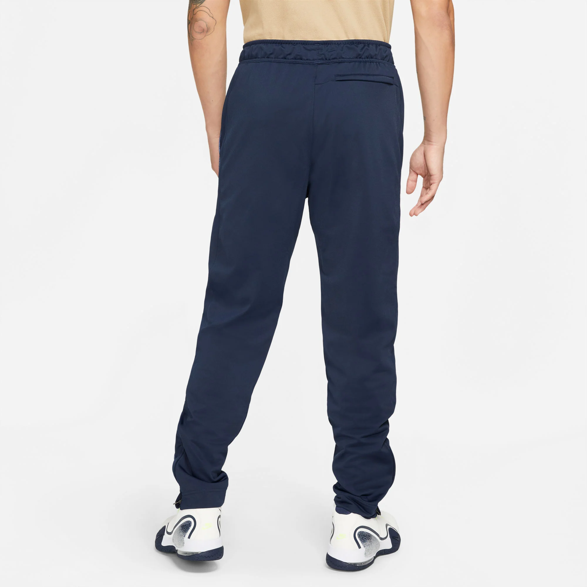 NikeCourt Heritage Men's Tennis Pants - Image 2
