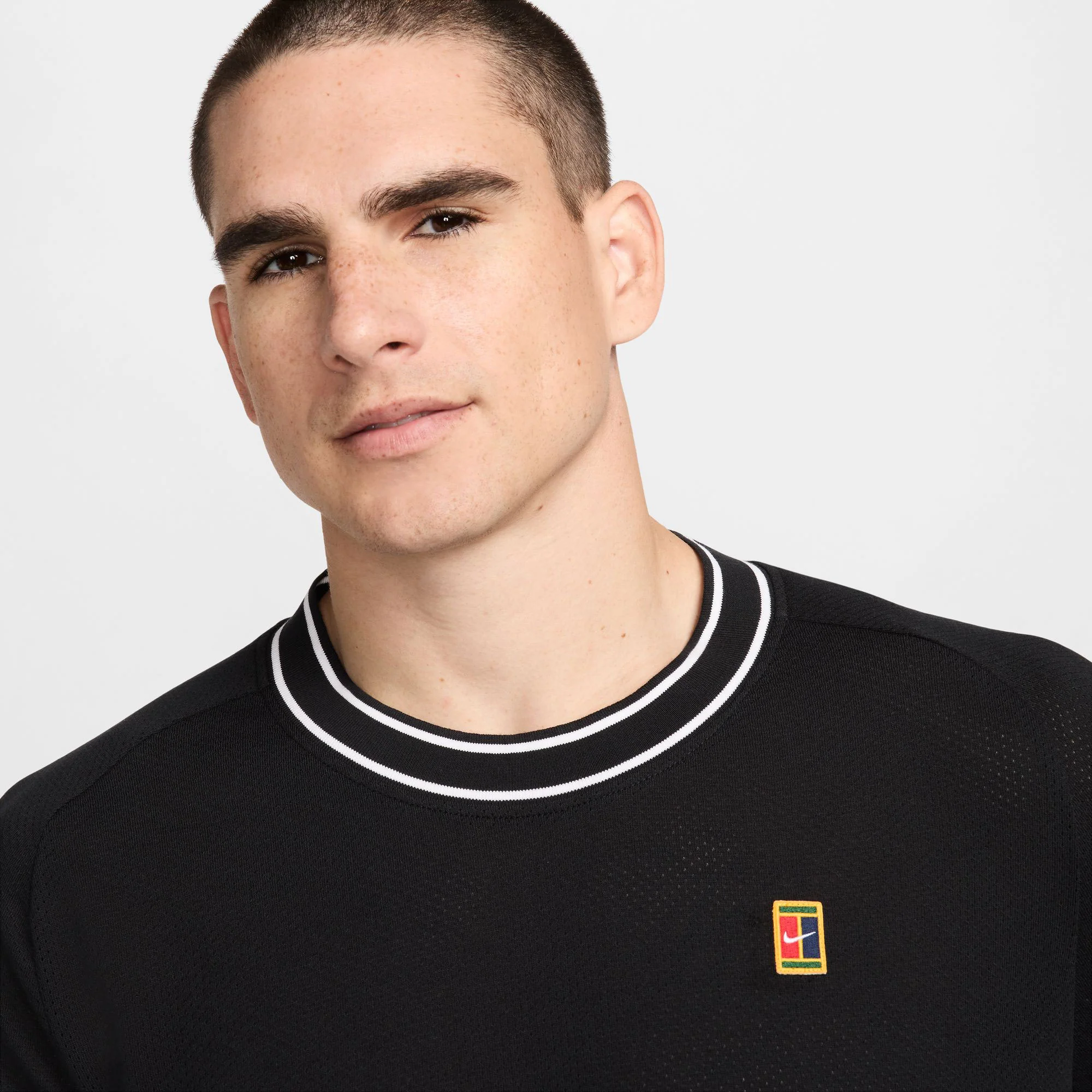 NikeCourt Heritage Mens Tennis Shirt - Image 3