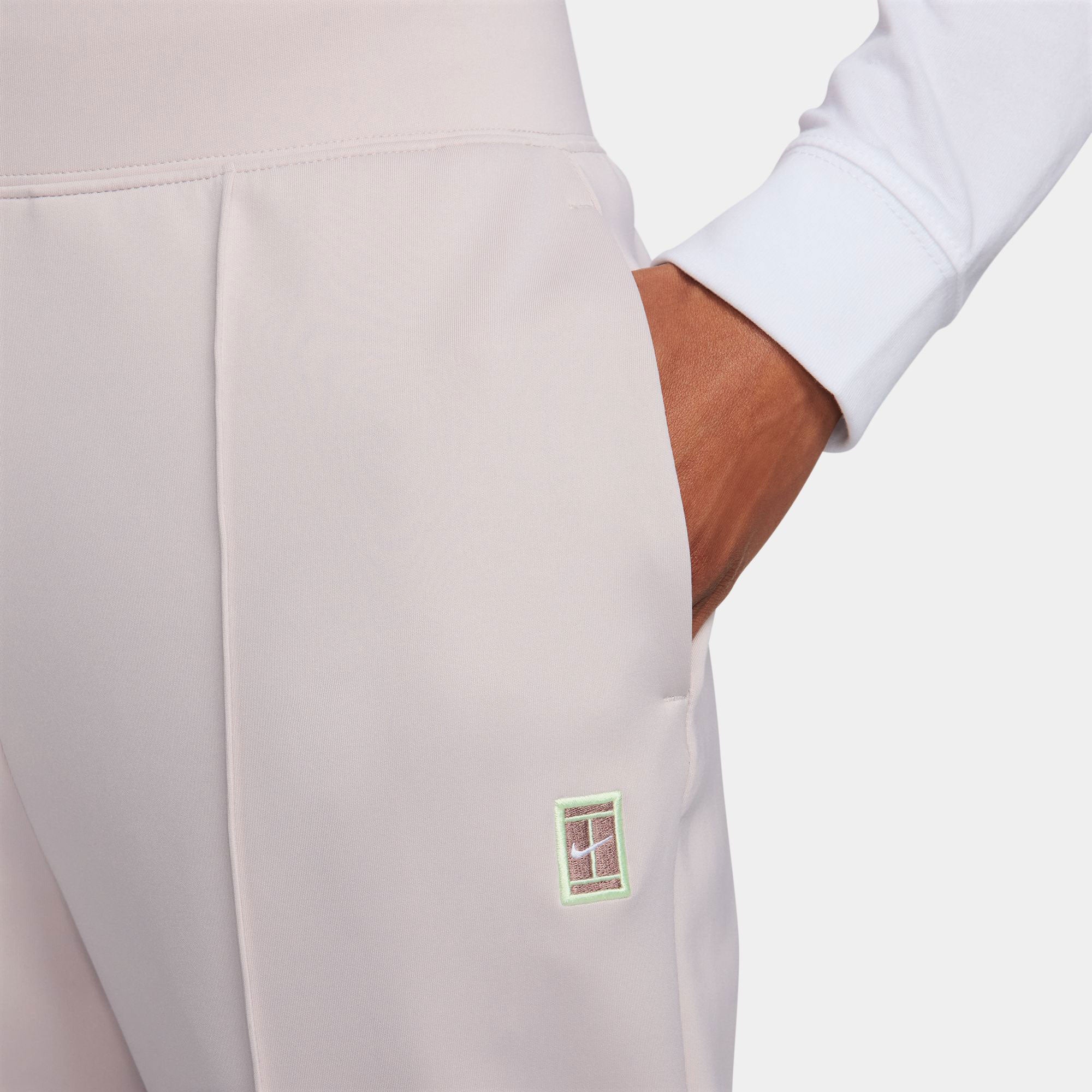 NikeCourt Heritage Women's Dri-FIT Knit Tennis Pants - Image 3