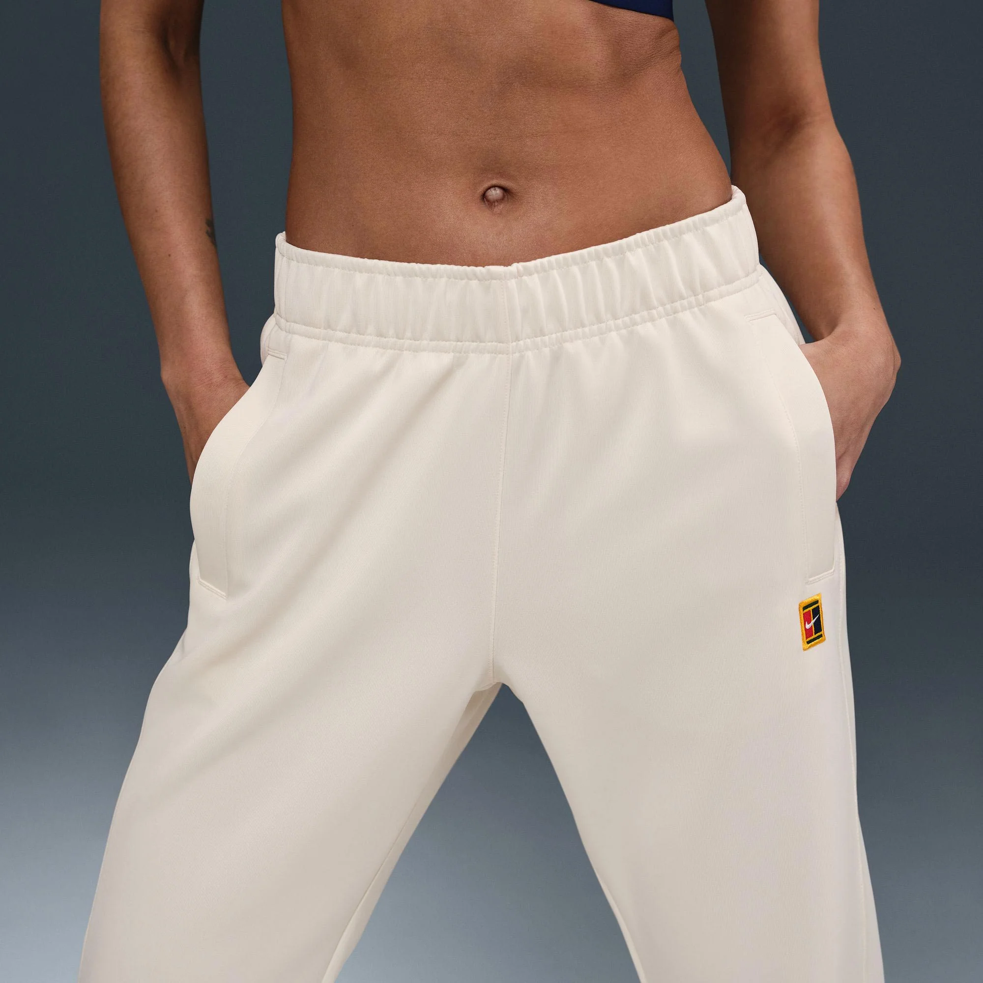 NikeCourt Heritage Women's Poly Knit Tennis Pants - Image 5