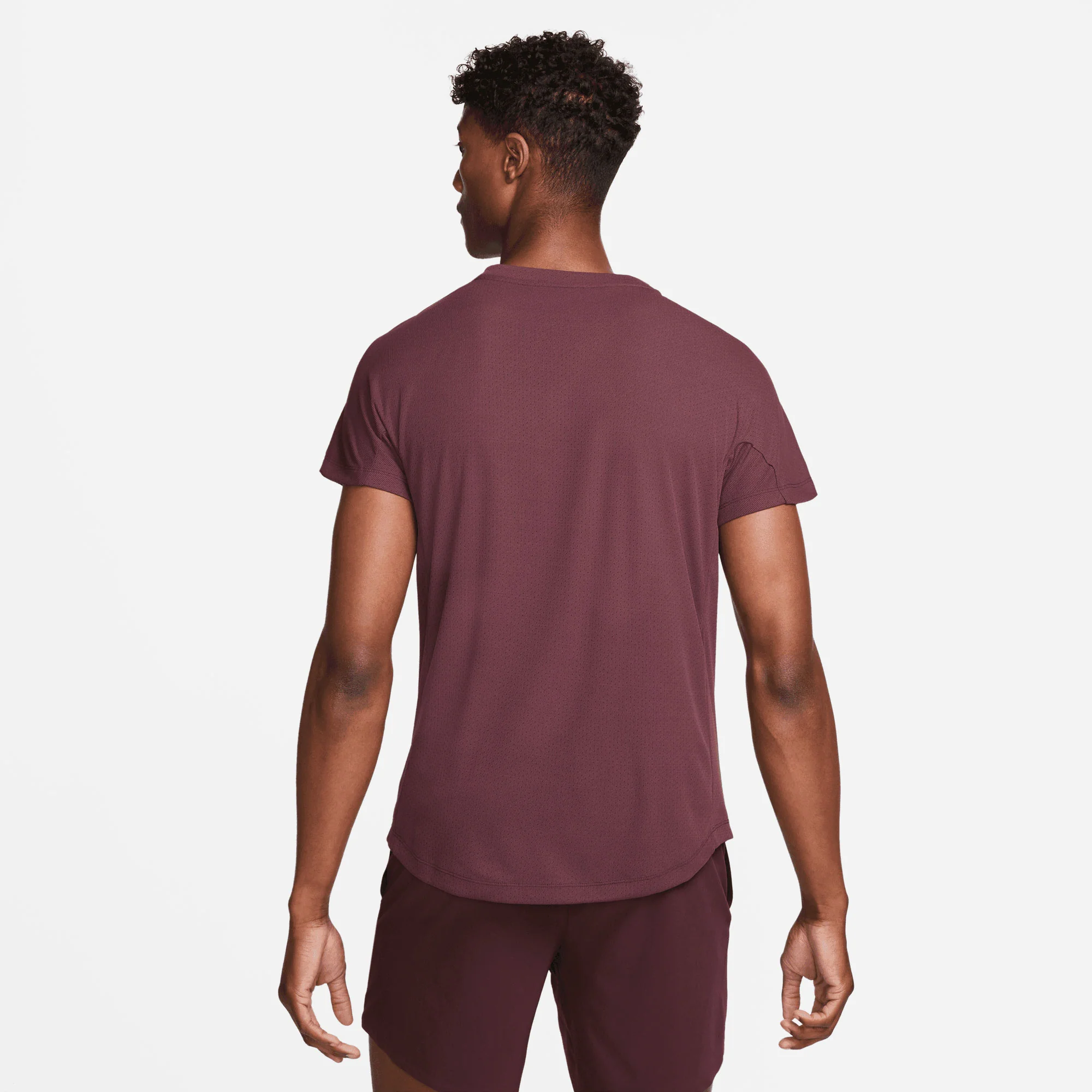NikeCourt Rafa Dri-FIT ADV Men's Tennis Shirt - Image 2