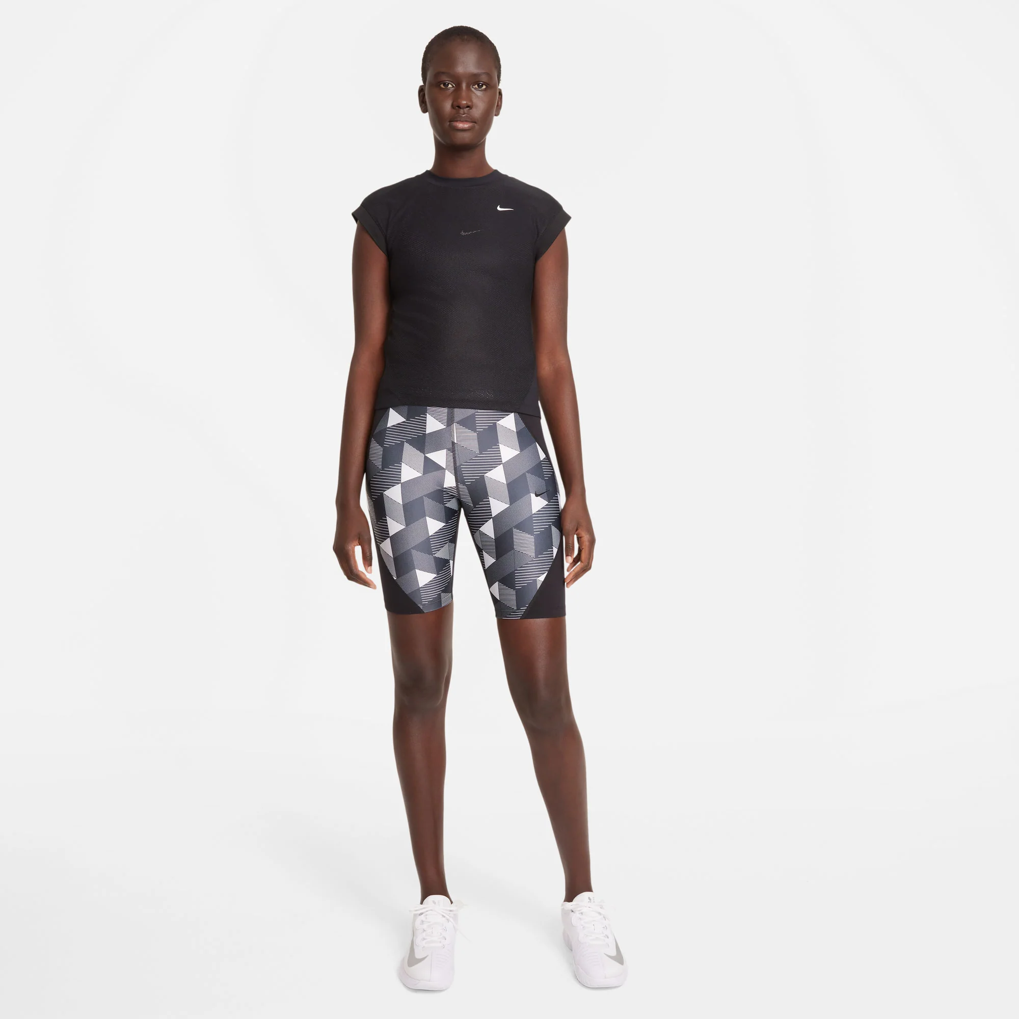 NikeCourt SDC Women's Fitted Tennis Top - Image 3