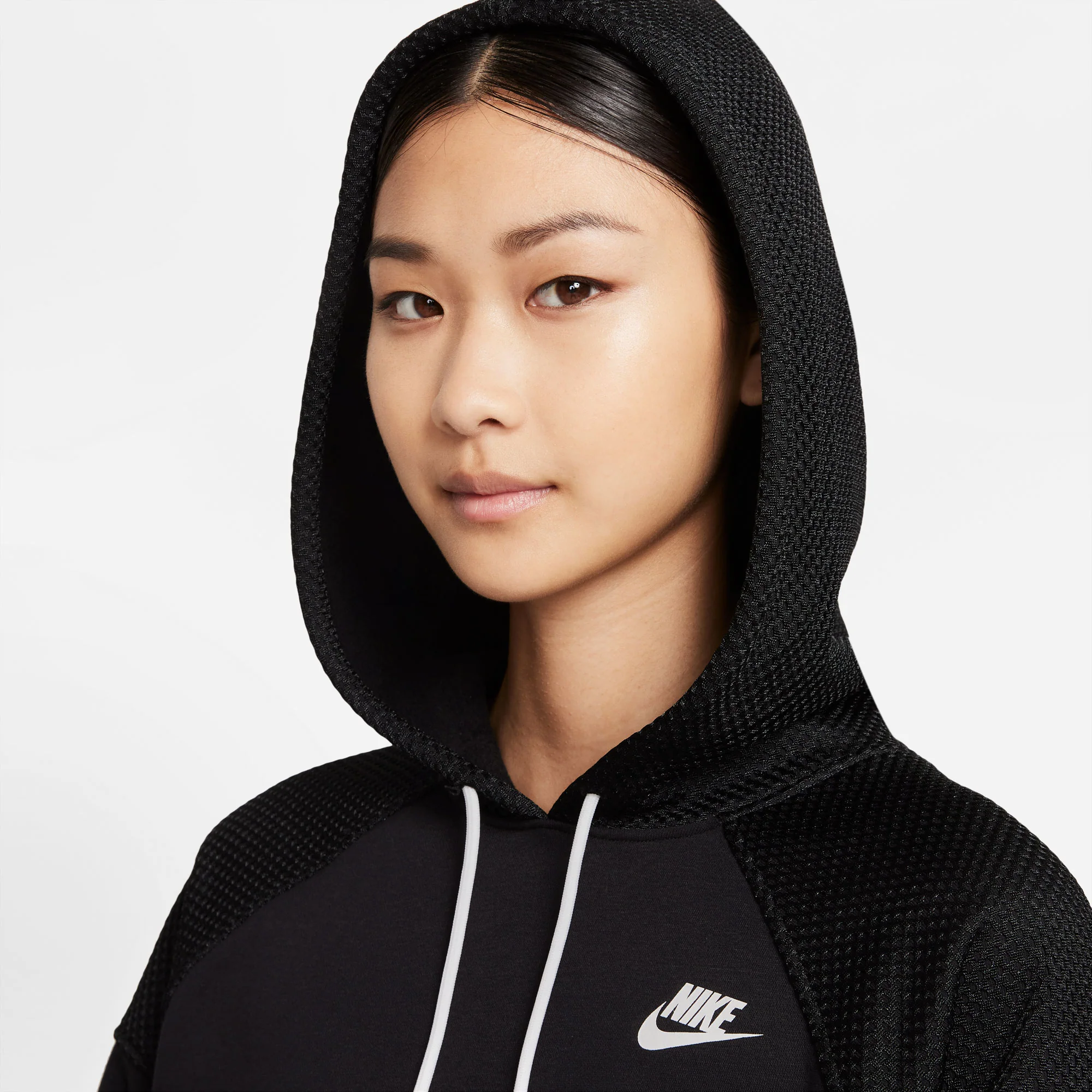 NikeCourt SDC Women's Fleece Tennis Hoodie - Image 4