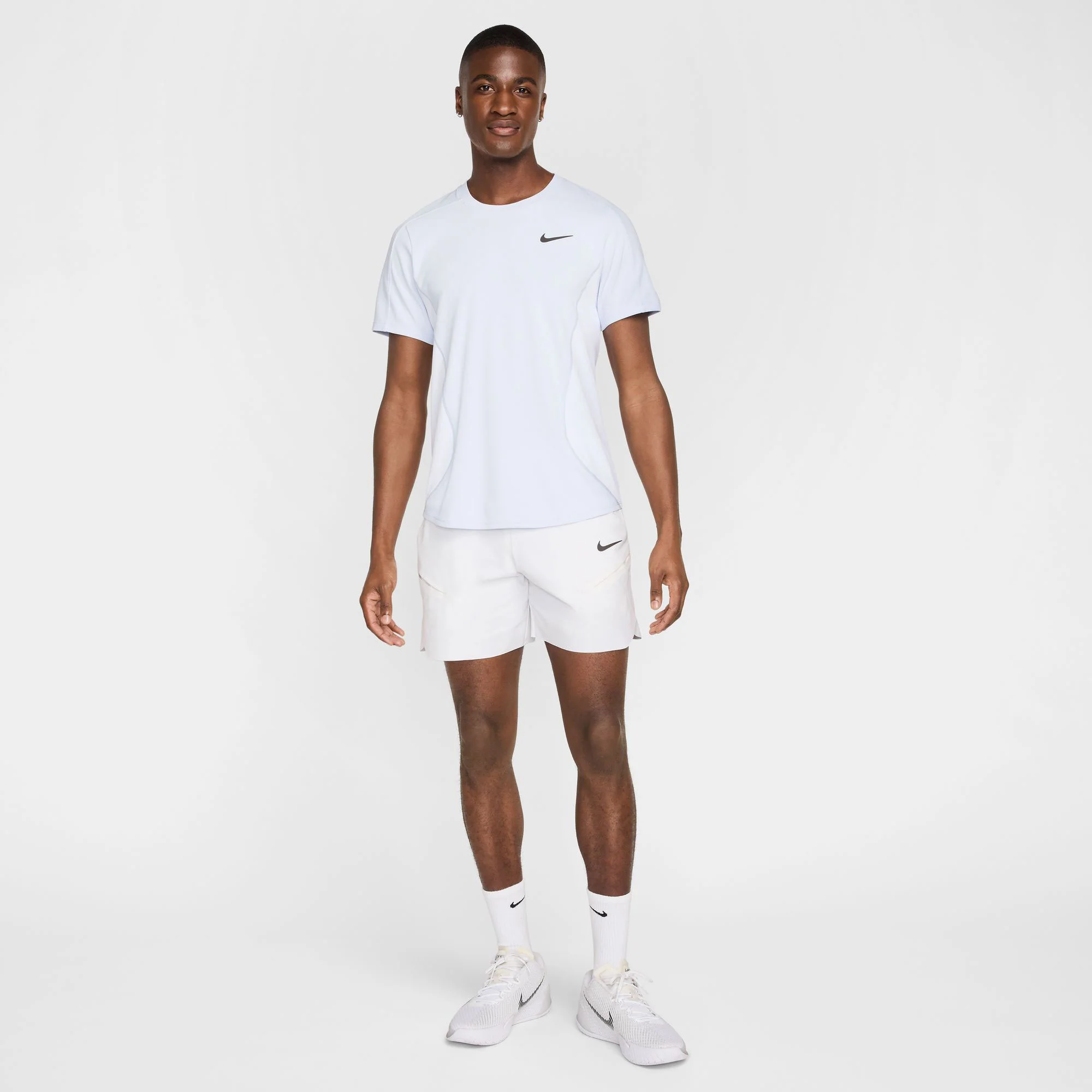 NikeCourt Slam Melbourne Men's Dri-FIT ADV Tennis Shirt - Image 4