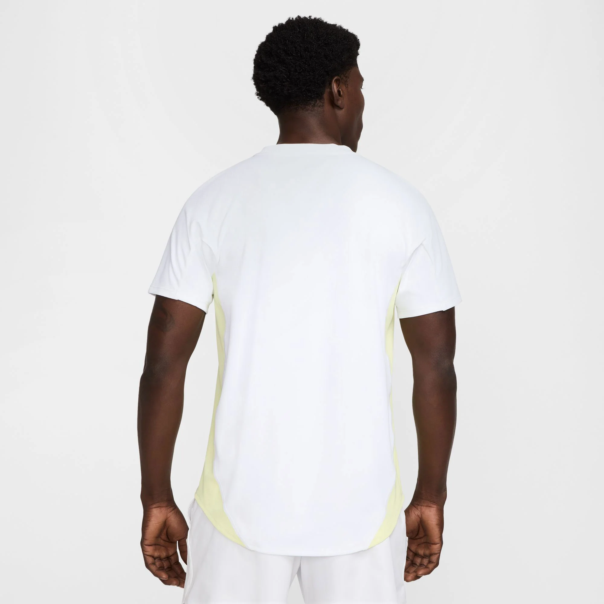 NikeCourt Slam Melbourne Men's Dri-FIT ADV Tennis Shirt - Image 2