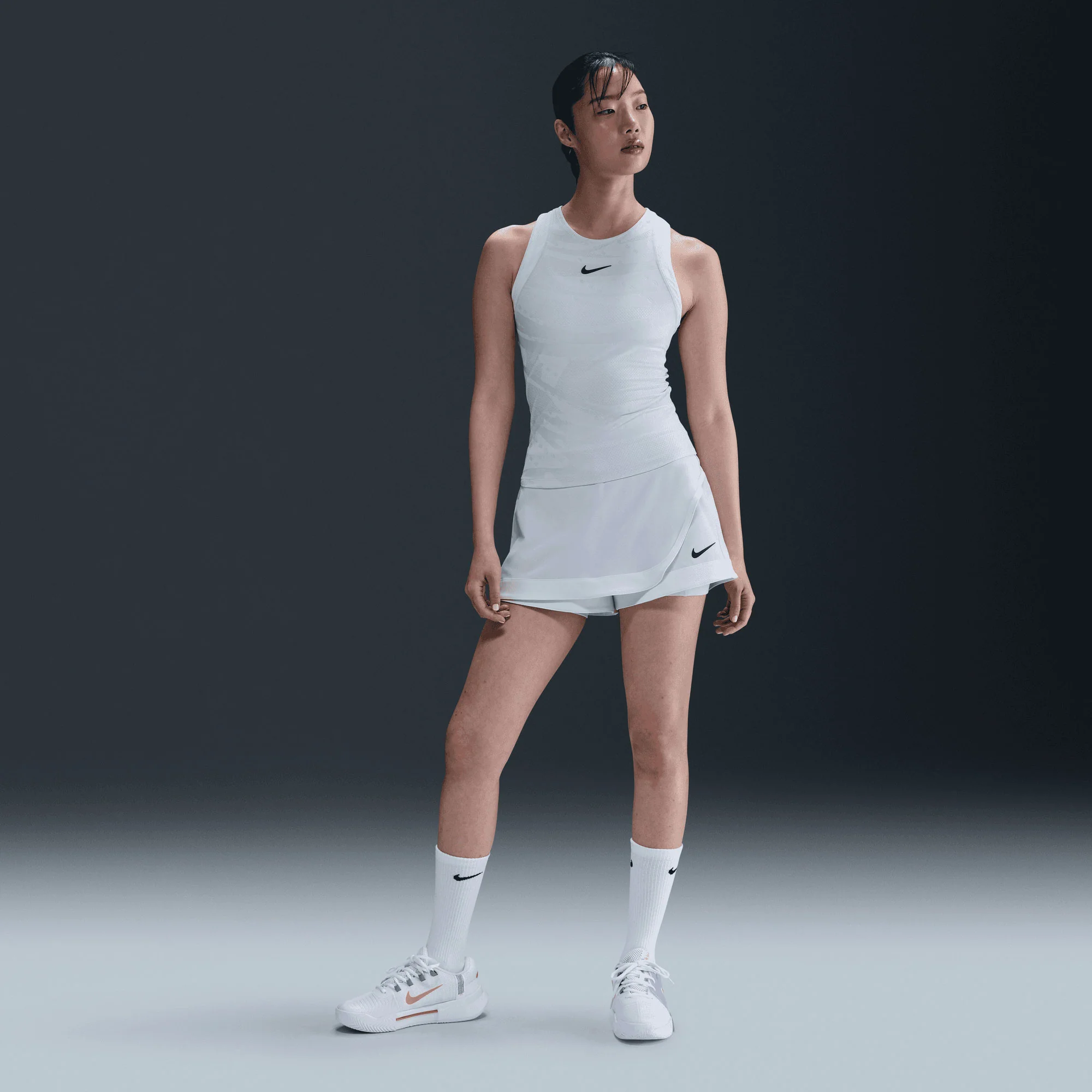 NikeCourt Slam Melbourne Women's Dri-FIT ADV Tennis Tank - Image 4