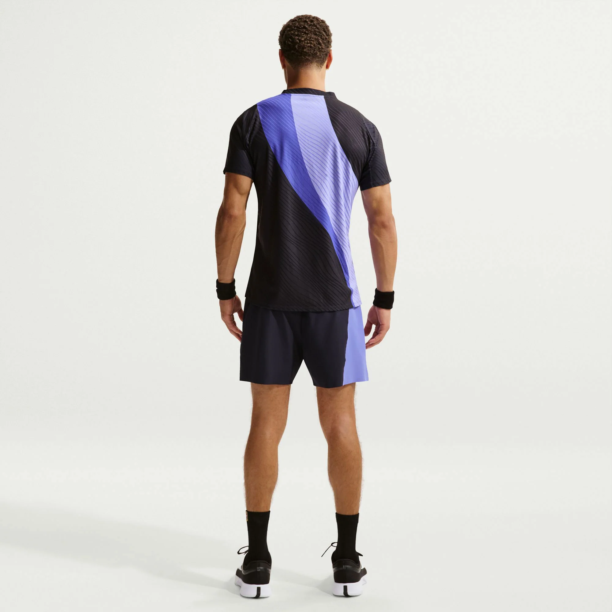 NikeCourt Slam Men's Dri-FIT ADV Tennis Shirt - Image 5