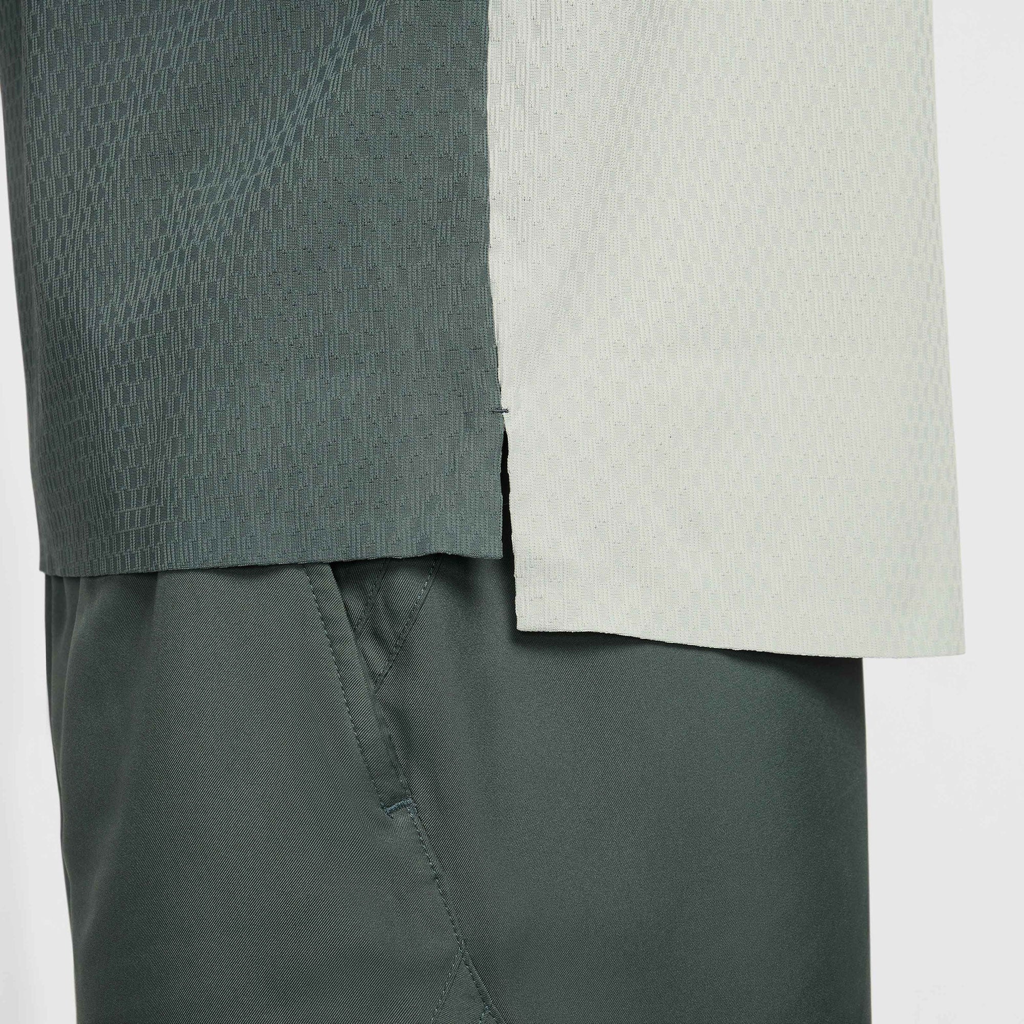 NikeCourt Slam New York Men's Dri-FIT ADV Tennis Polo - Image 5