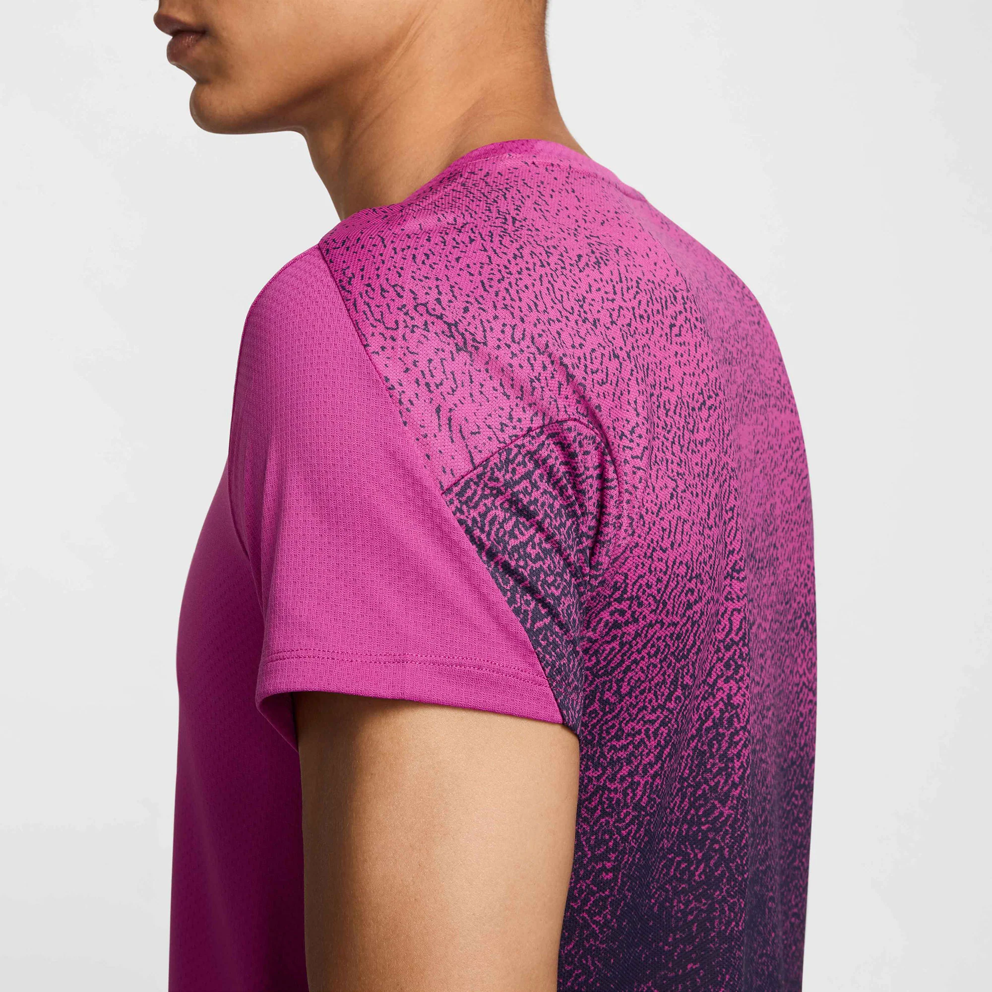 NikeCourt Slam New York Men's Dri-FIT Tennis Shirt - Image 4