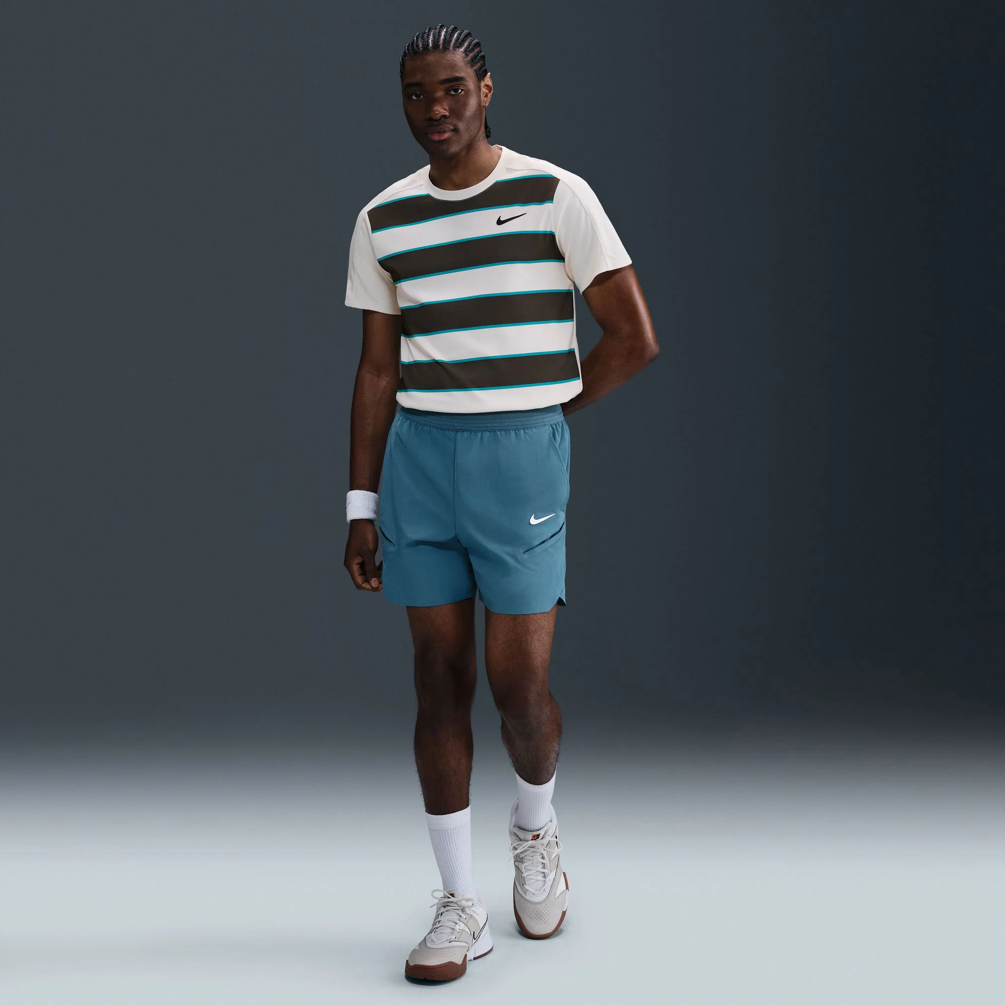 NikeCourt Slam RG Men's Dri-FIT ADV Tennis Shirt - Image 4