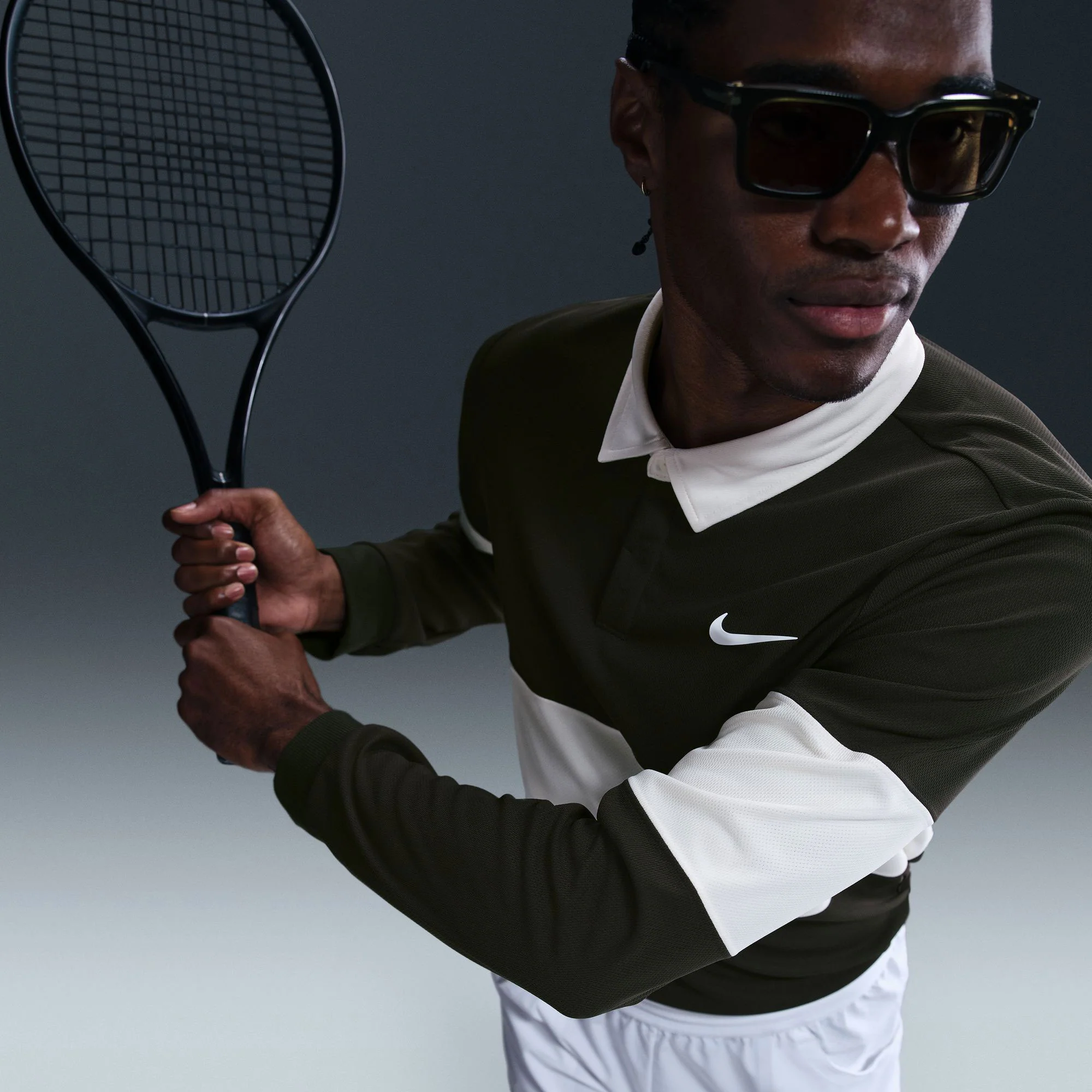 NikeCourt Slam RG Men's Dri-FIT Long Sleeve Tennis Polo - Image 3