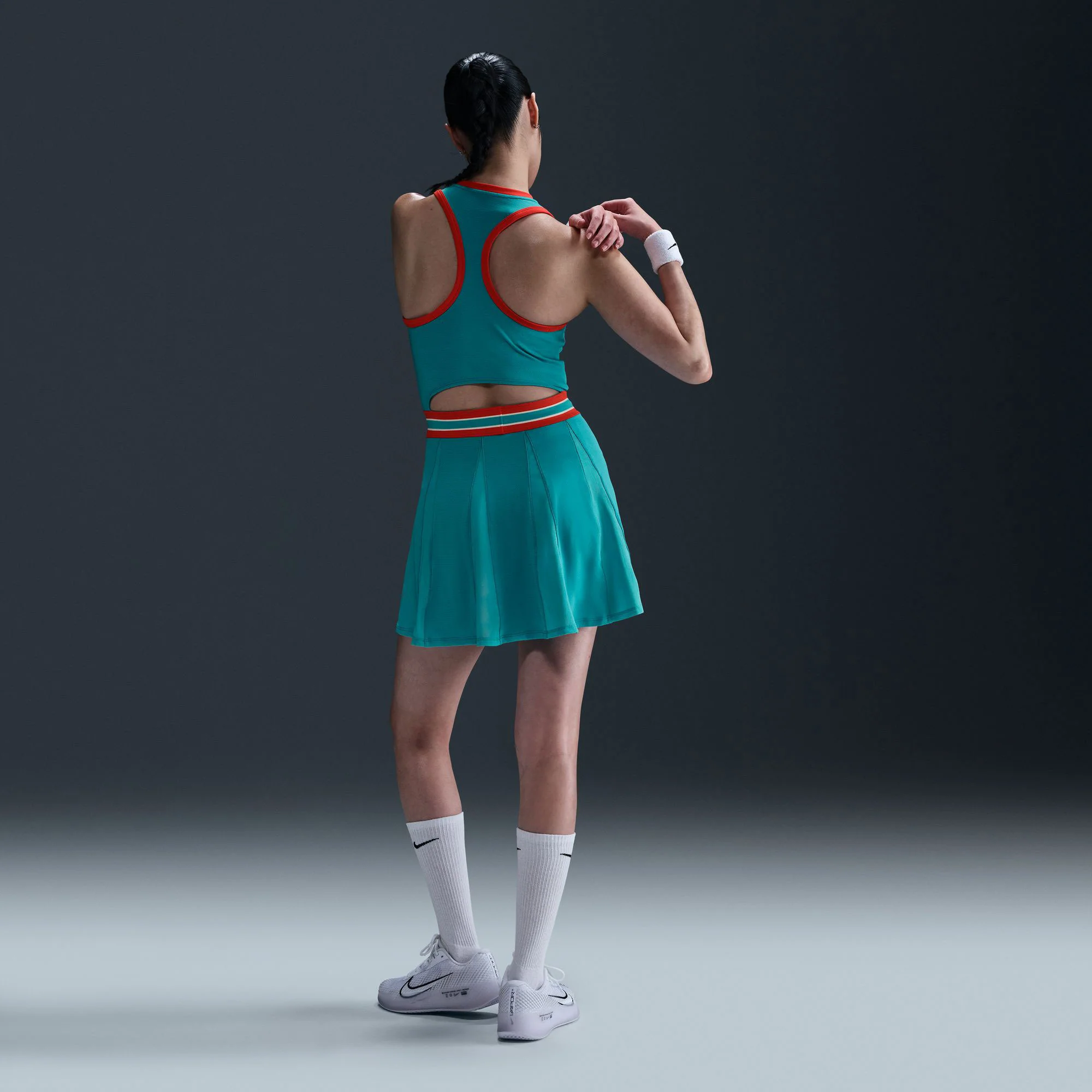 NikeCourt Slam RG Women's Dri-FIT Tennis Dress - Image 2