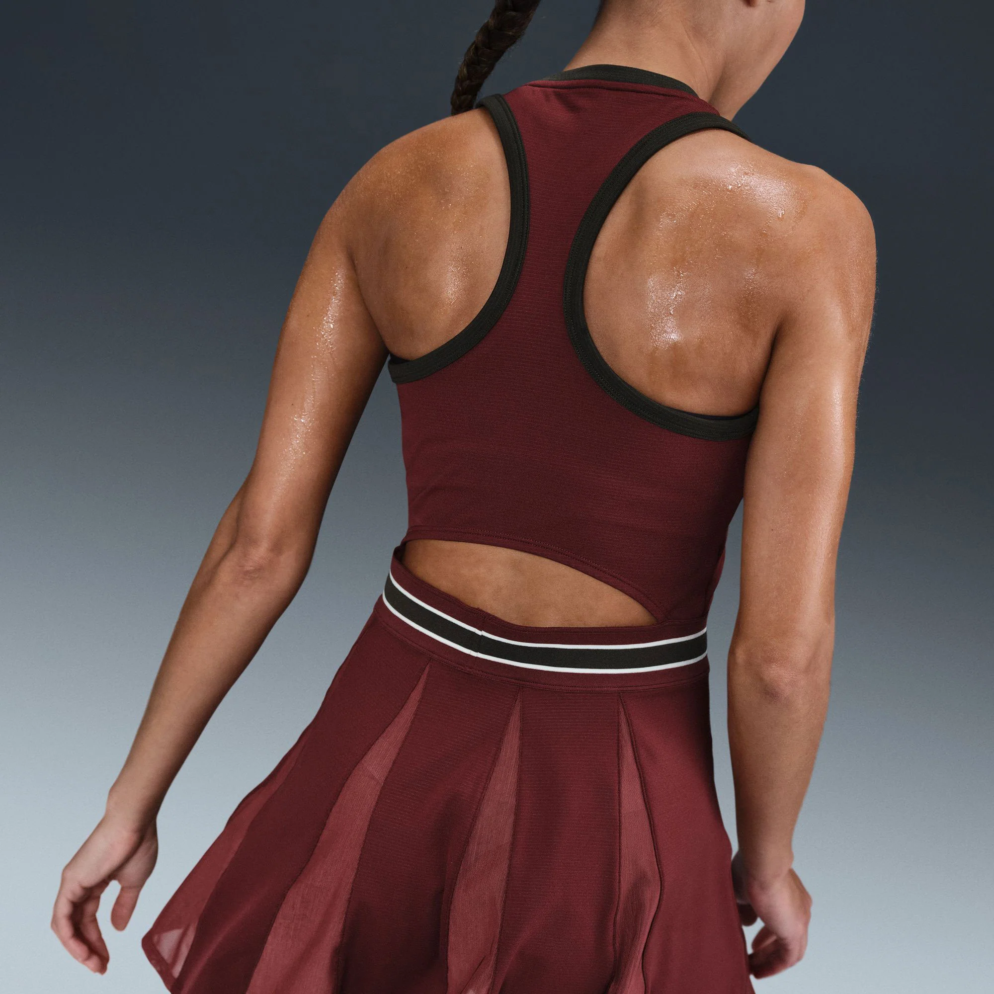 NikeCourt Slam RG Women's Dri-FIT Tennis Dress - Image 4