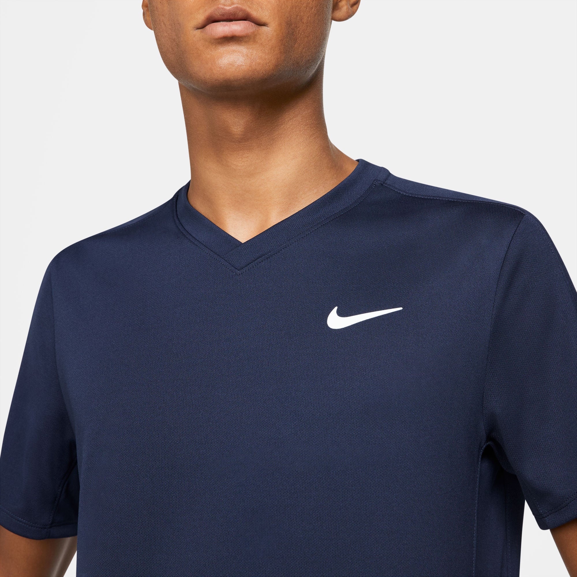NikeCourt Victory Men's Dri-FIT Tennis Shirt - Image 3
