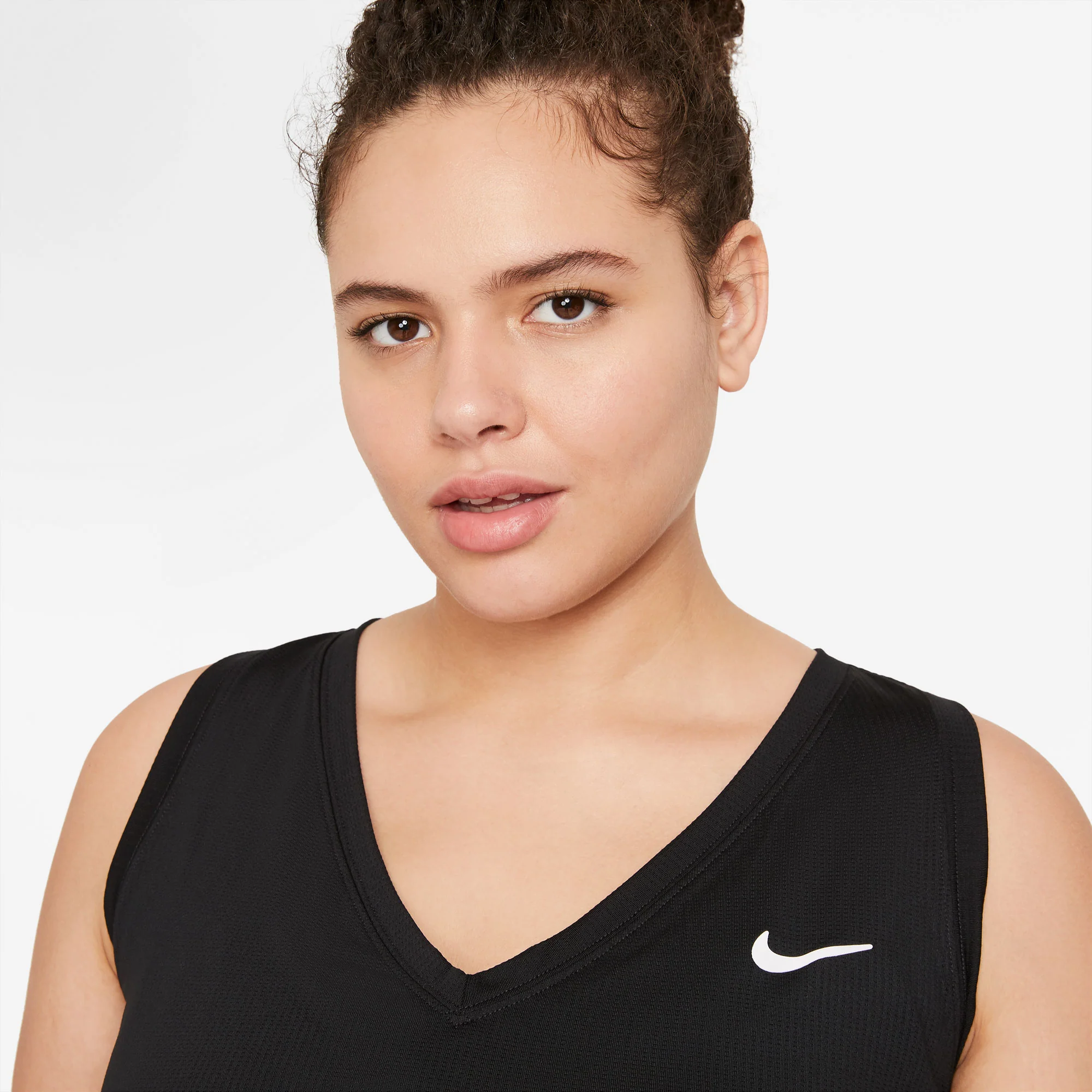 NikeCourt Victory Women's Dri-FIT Tennis Tank - Image 3