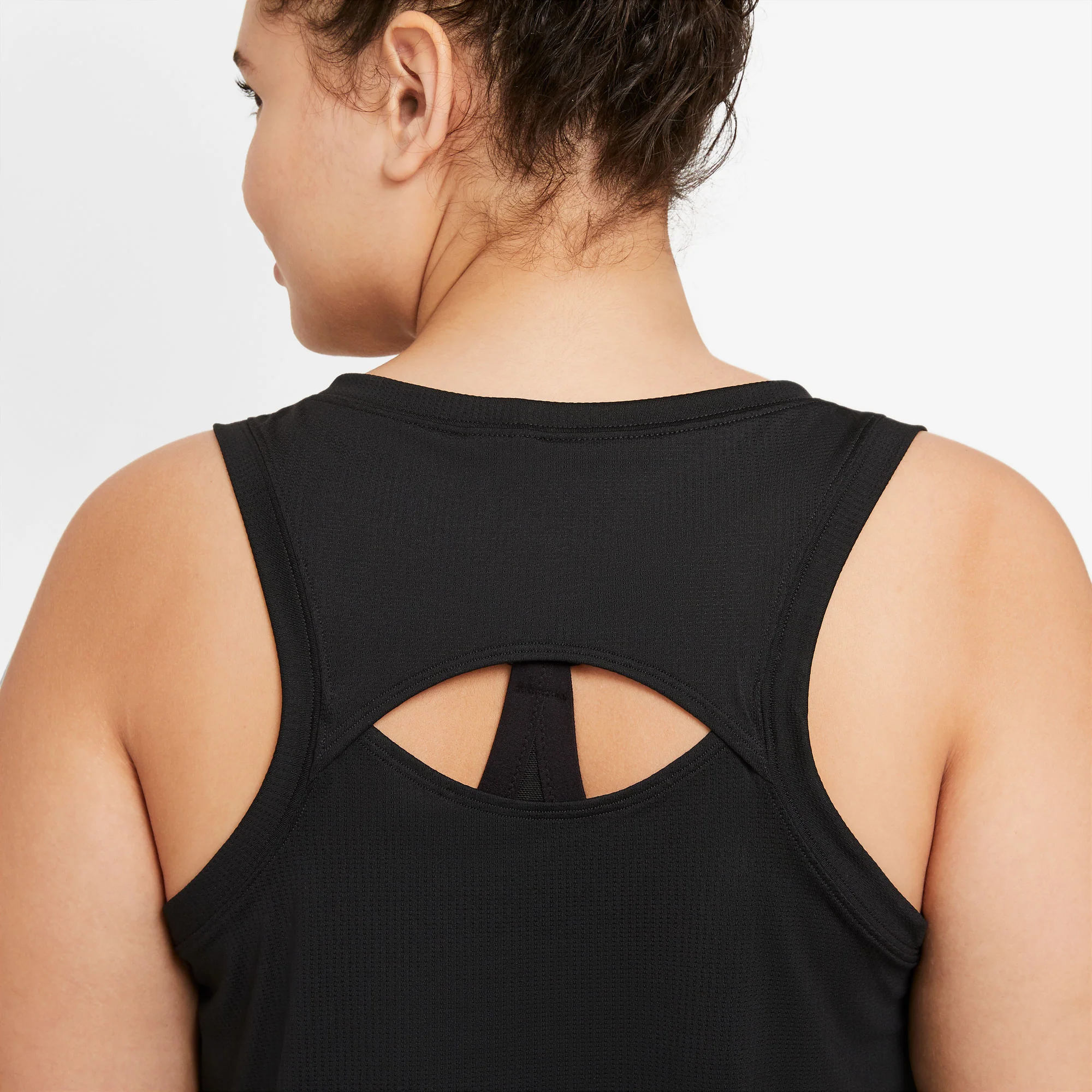 NikeCourt Victory Women's Dri-FIT Tennis Tank - Image 4