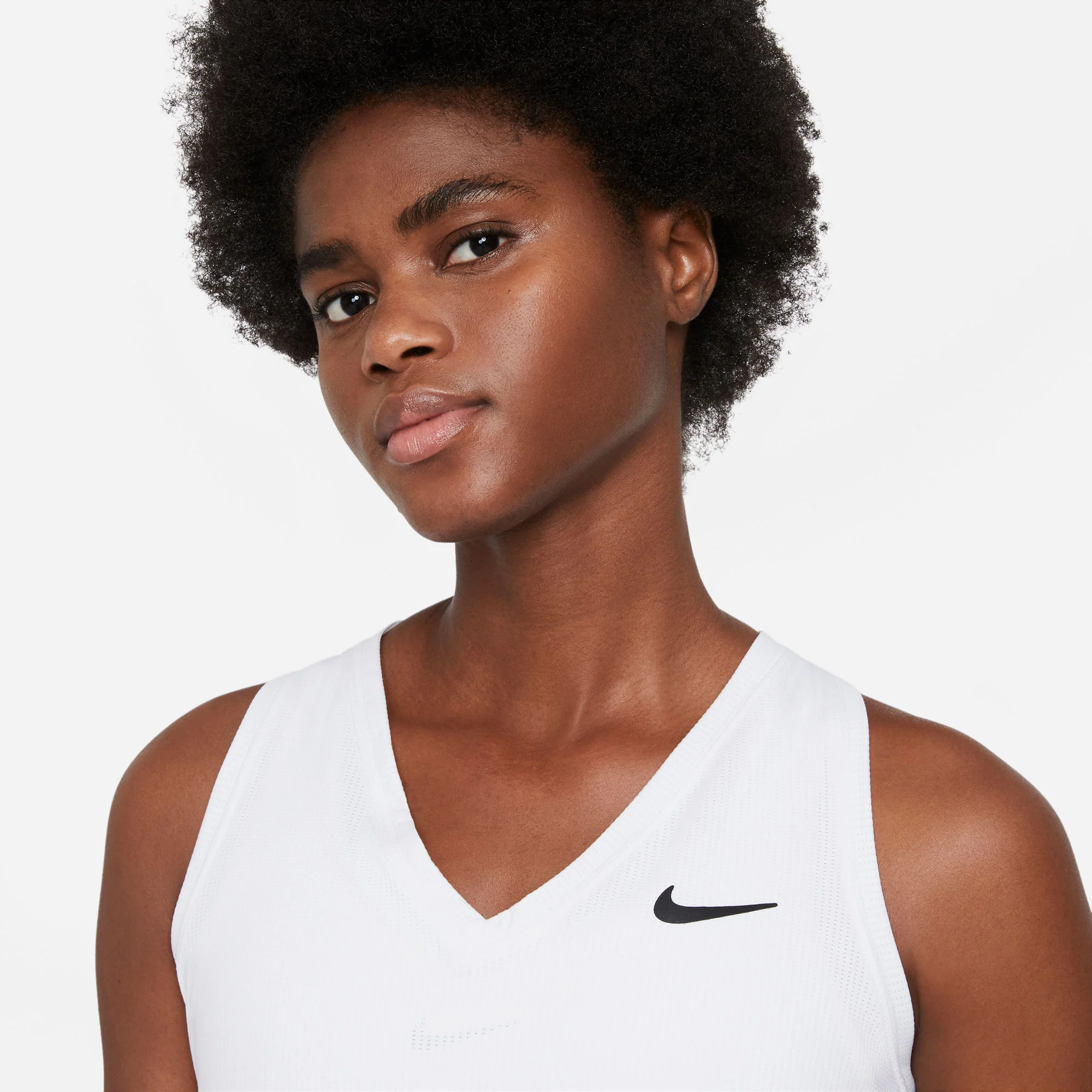 NikeCourt Victory Women's Dri-FIT Tennis Tank - Image 3